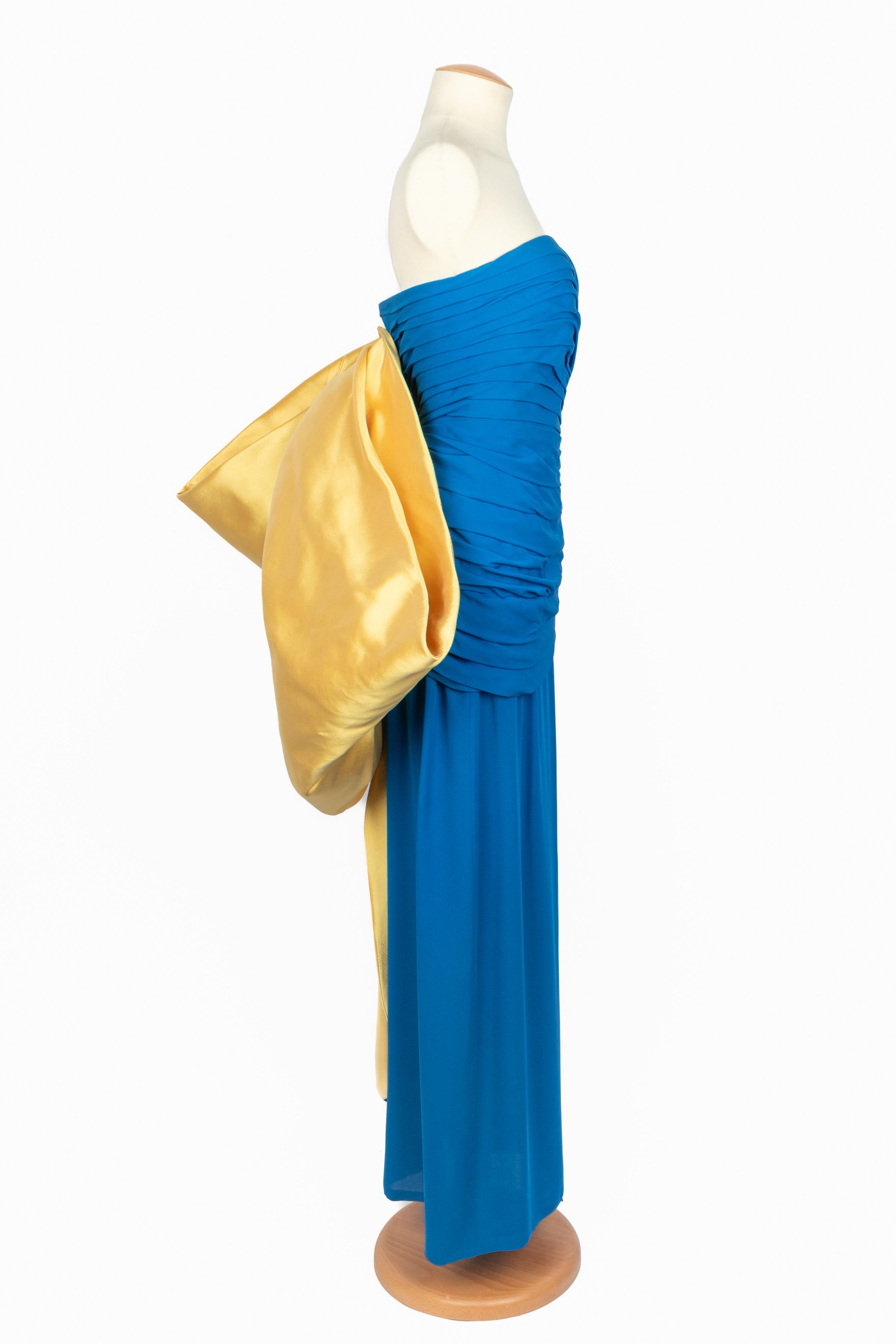 Emanuel Ungaro robe du soir Haute Couture Printemps-Eté 1992 en vente 2