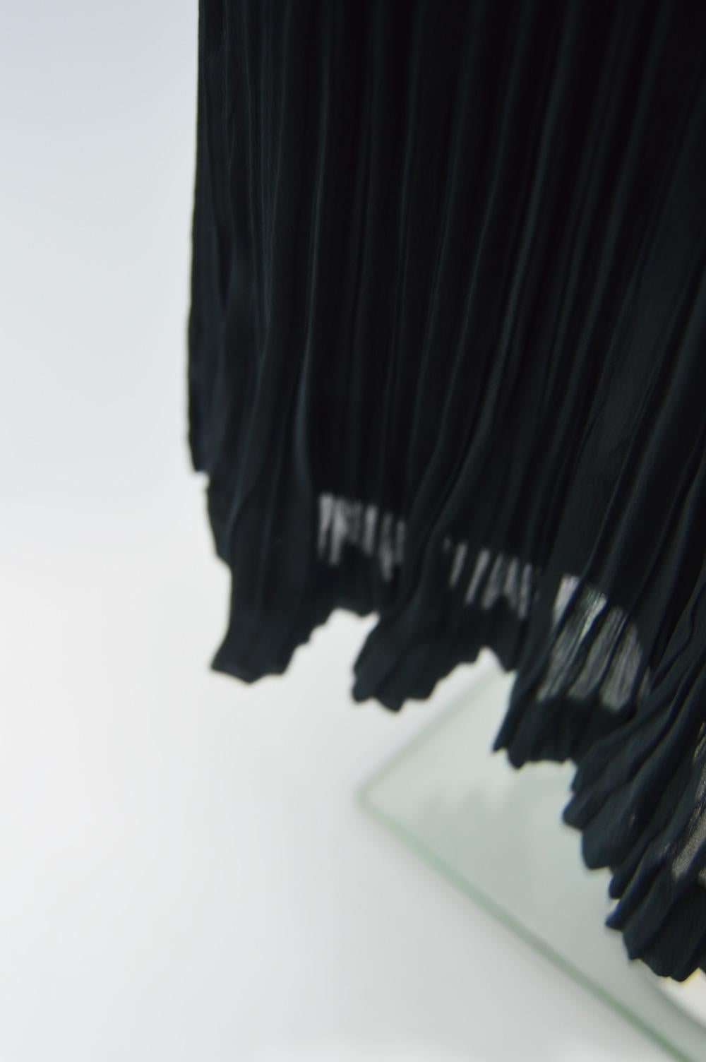 Women's Emanuel Ungaro Haute Couture Black Fortuny Pleat Silk Huge Balloon Sleeve Gown For Sale
