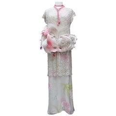 Emanuel Ungaro Haute Couture splendid chiffon and lace evening dress with a mask