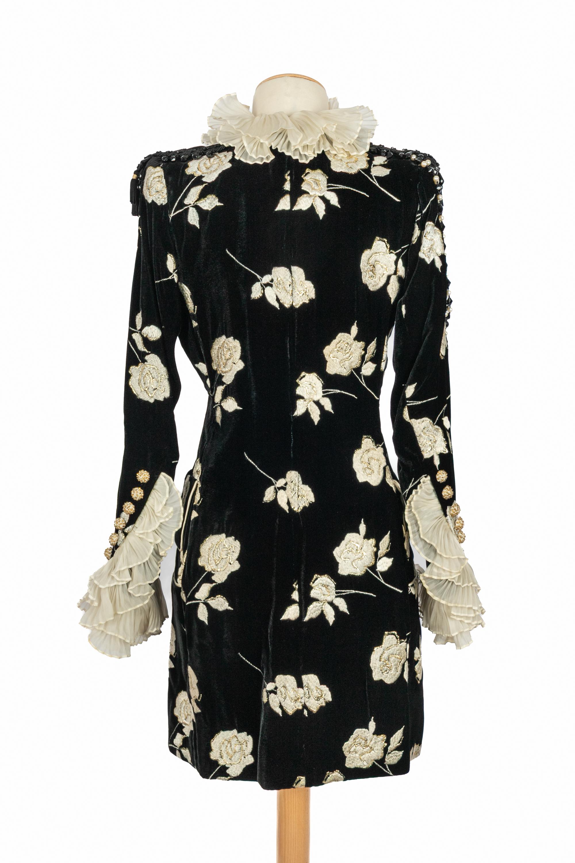 Emanuel Ungaro jacket Haute Couture Winter 1992 In Excellent Condition For Sale In SAINT-OUEN-SUR-SEINE, FR