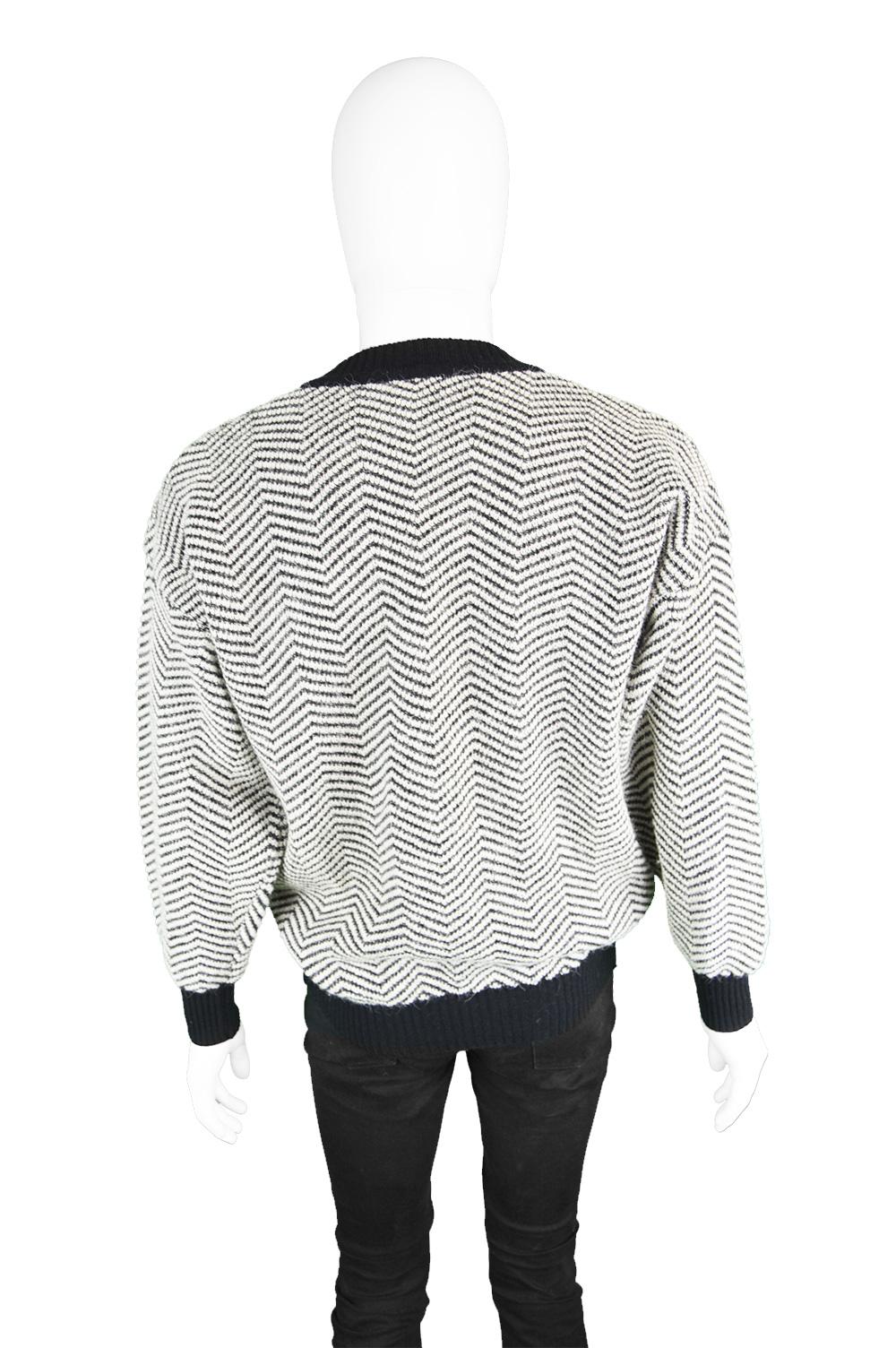 Emanuel Ungaro Men's Vintage Alpaca & Wool Blend Black & White Fuzzy Cardigan In Good Condition In Doncaster, South Yorkshire