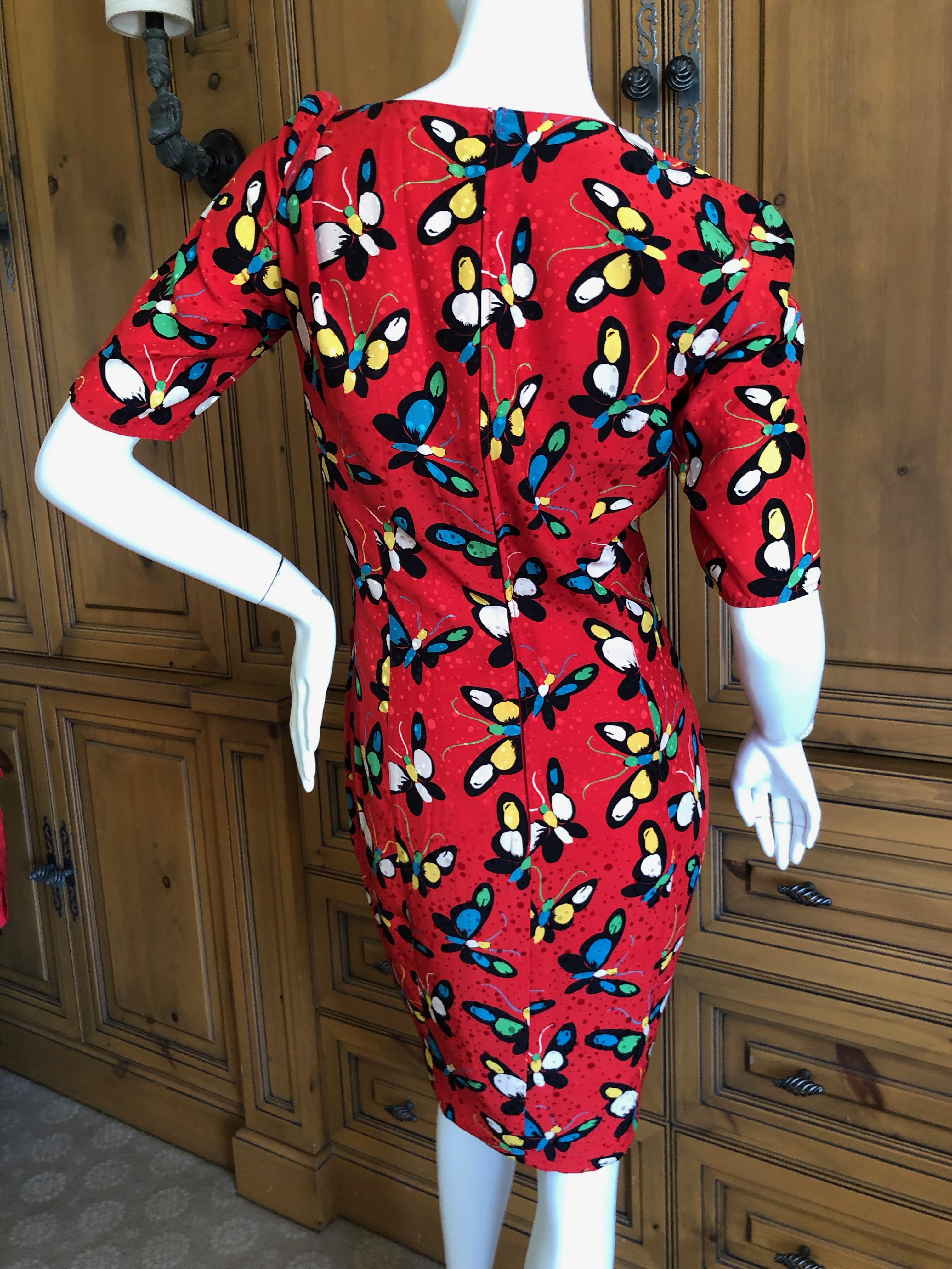 Emanuel Ungaro Parallel Vintage 1970's Red Silk Butterfly Print Dress.
This is such a charming piece, please use the zoom feature to see the details.
No size tag, it would fit todays size 4-6
Bust  34