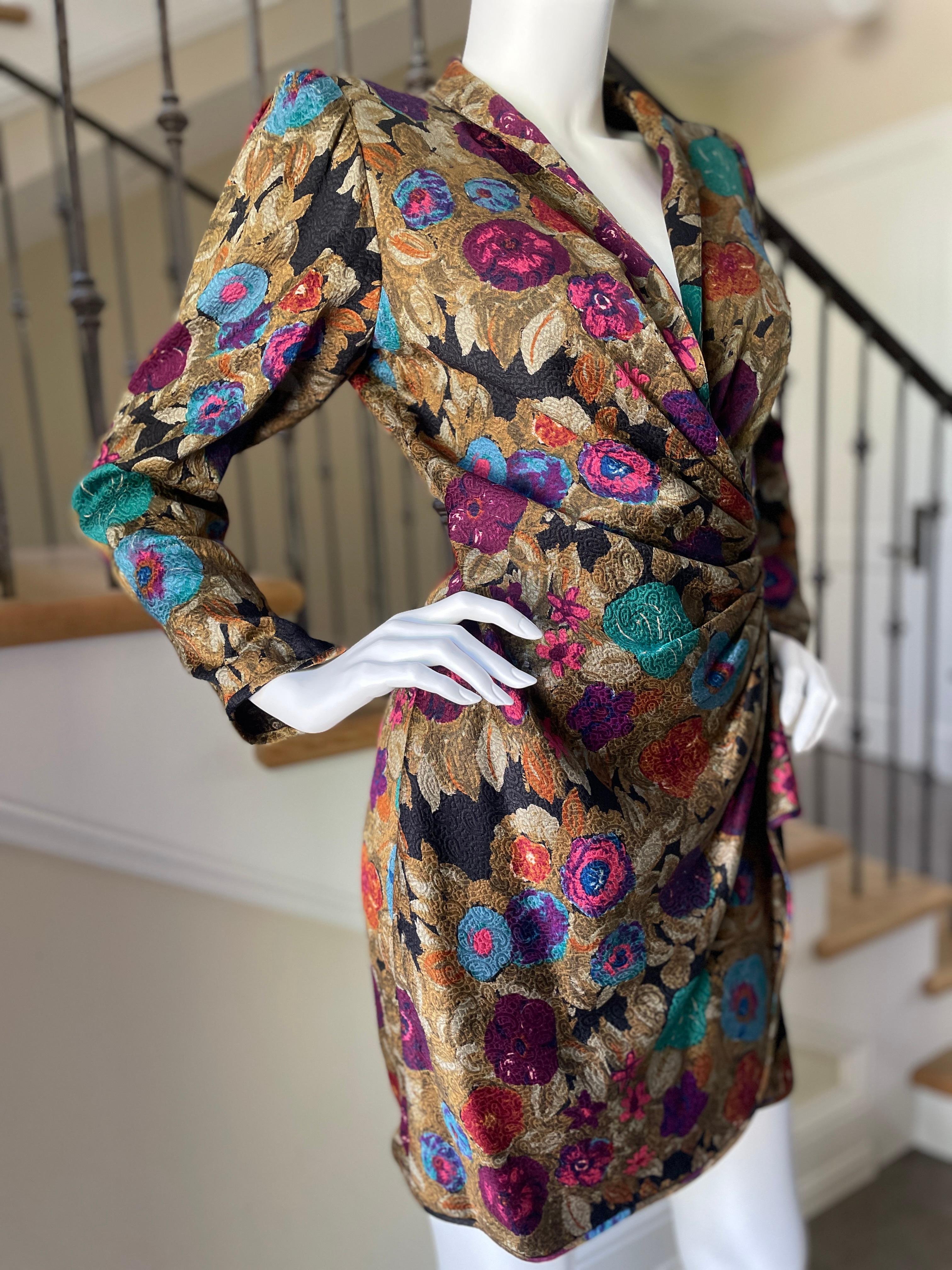 Emanuel Ungaro Parallel Vintage Starke Schulter Gold geblümtes Kleid mit seitlicher Volant 1