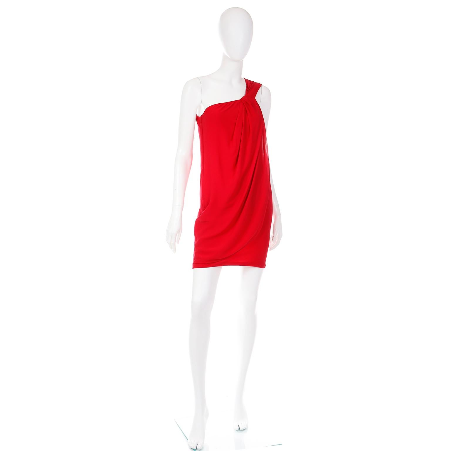 Emanuel Ungaro Parallele Vintage Red Silk One Shoulder Evening Dress In Excellent Condition For Sale In Portland, OR