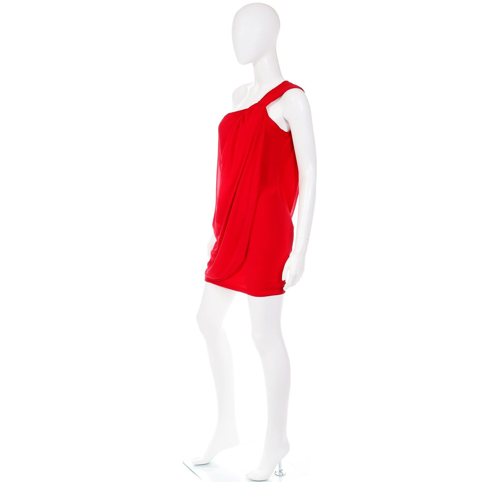 Emanuel Ungaro Parallele Vintage Red Silk One Shoulder Evening Dress For Sale 1