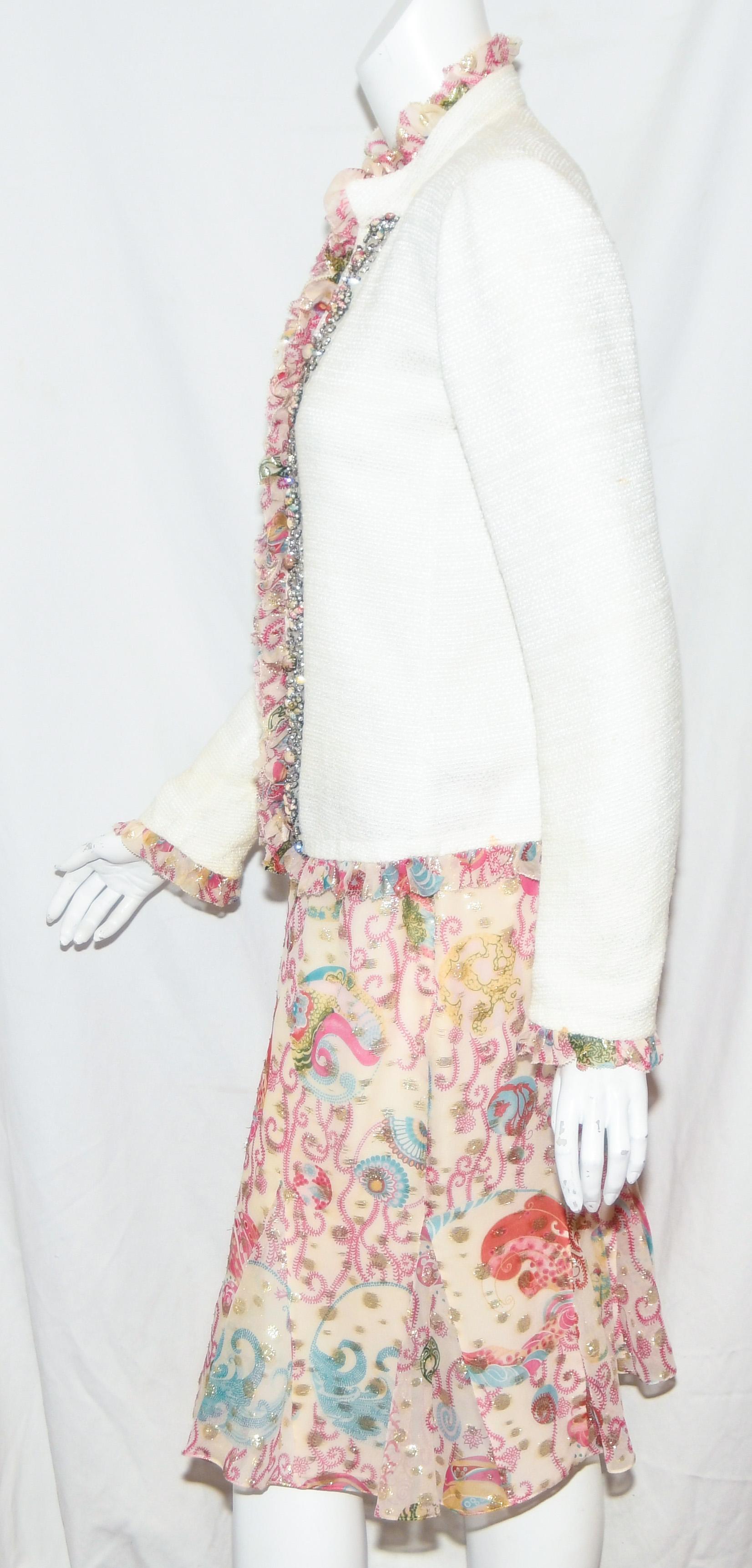 Women's Emanuel Ungaro Paris Pink & Ivory Metallic Tweed Ruffled  3 pc Suit For Sale