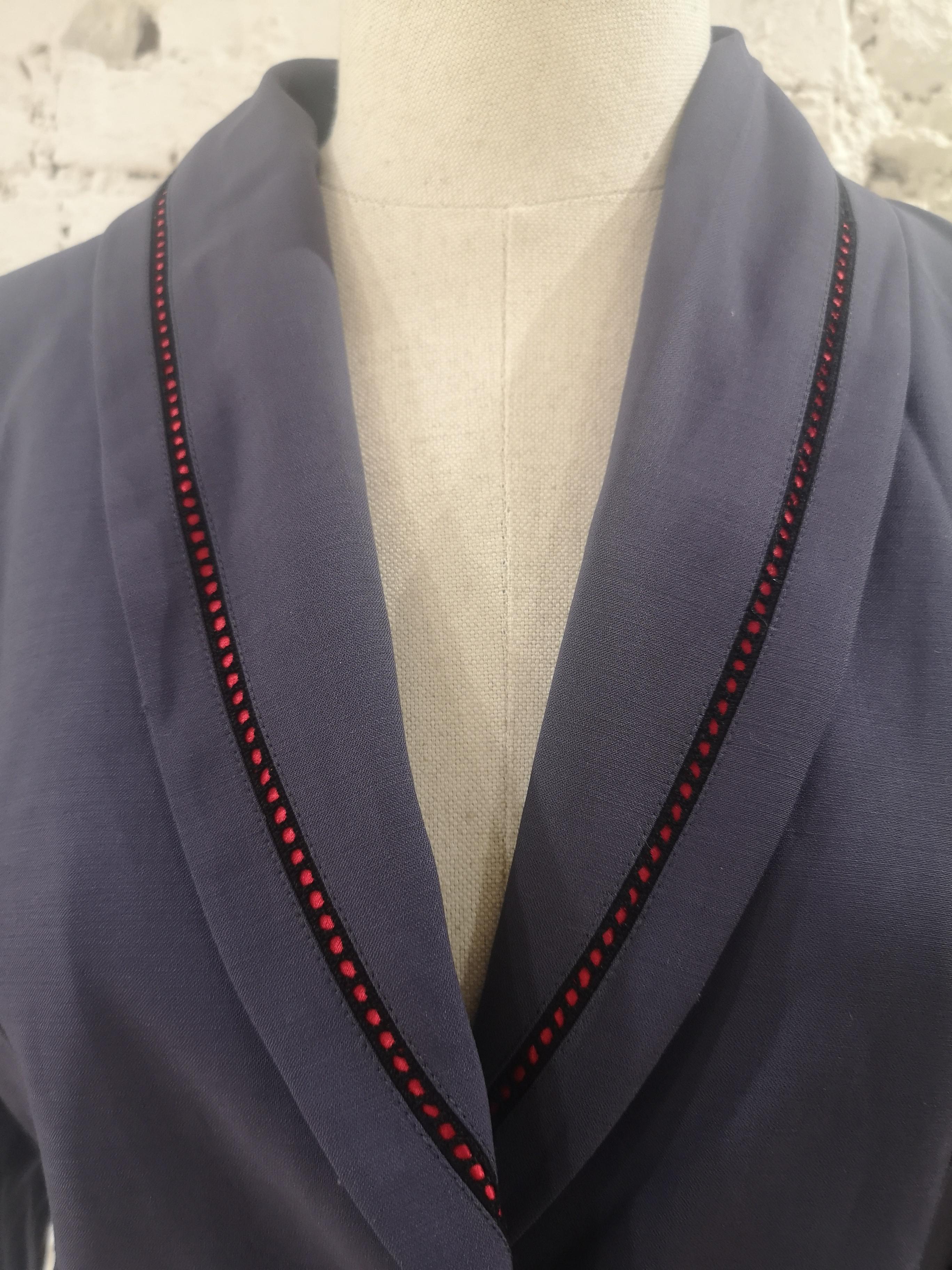 Emanuel Ungaro purple red jacket - blazer
totally made in italy in size L 
total lenght 67 cm
shoulder to hem 65 cm