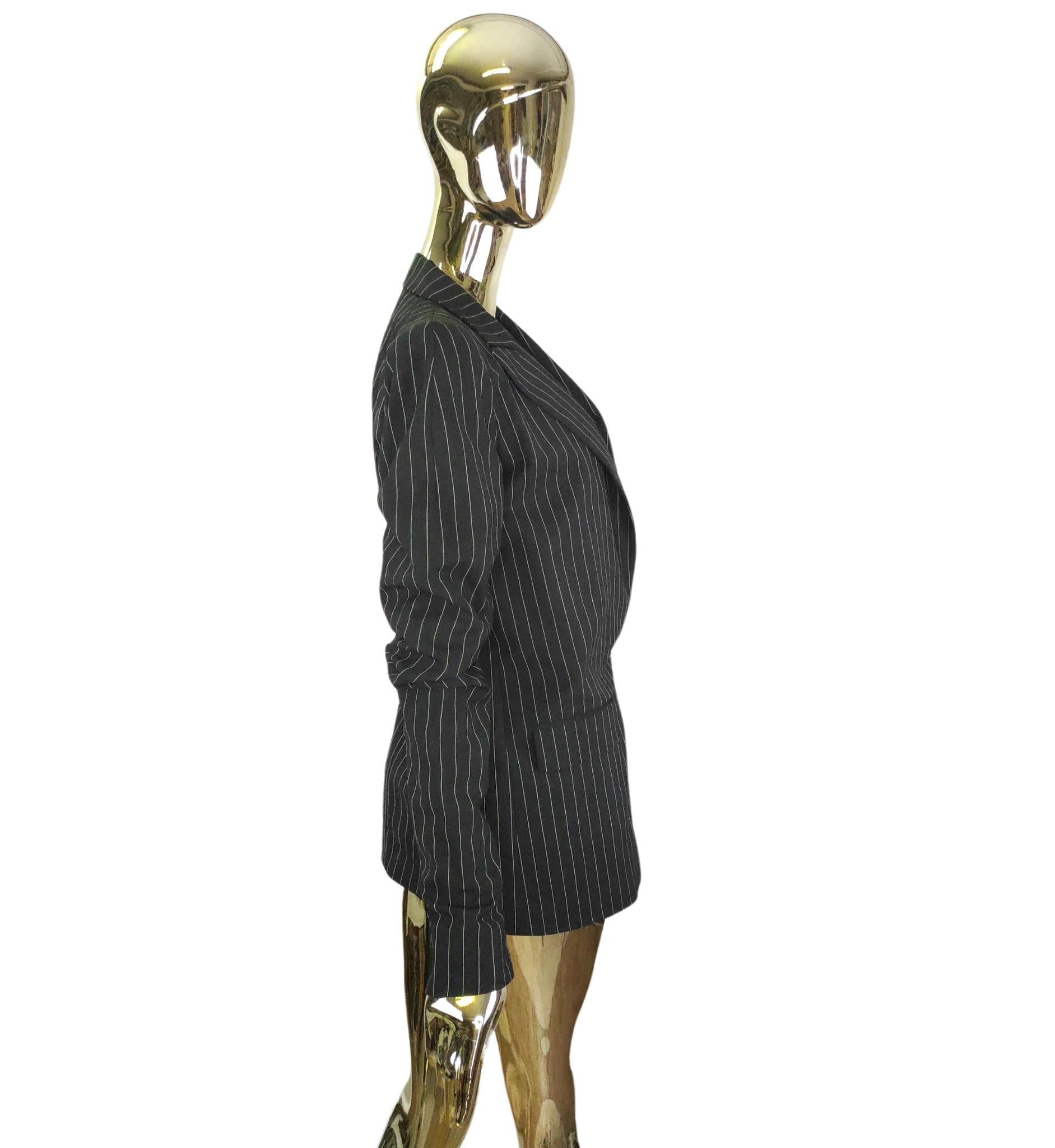 Emanuel Ungaro: blazer a righe con maniche increspate In condizioni discrete in vendita a Milano, IT