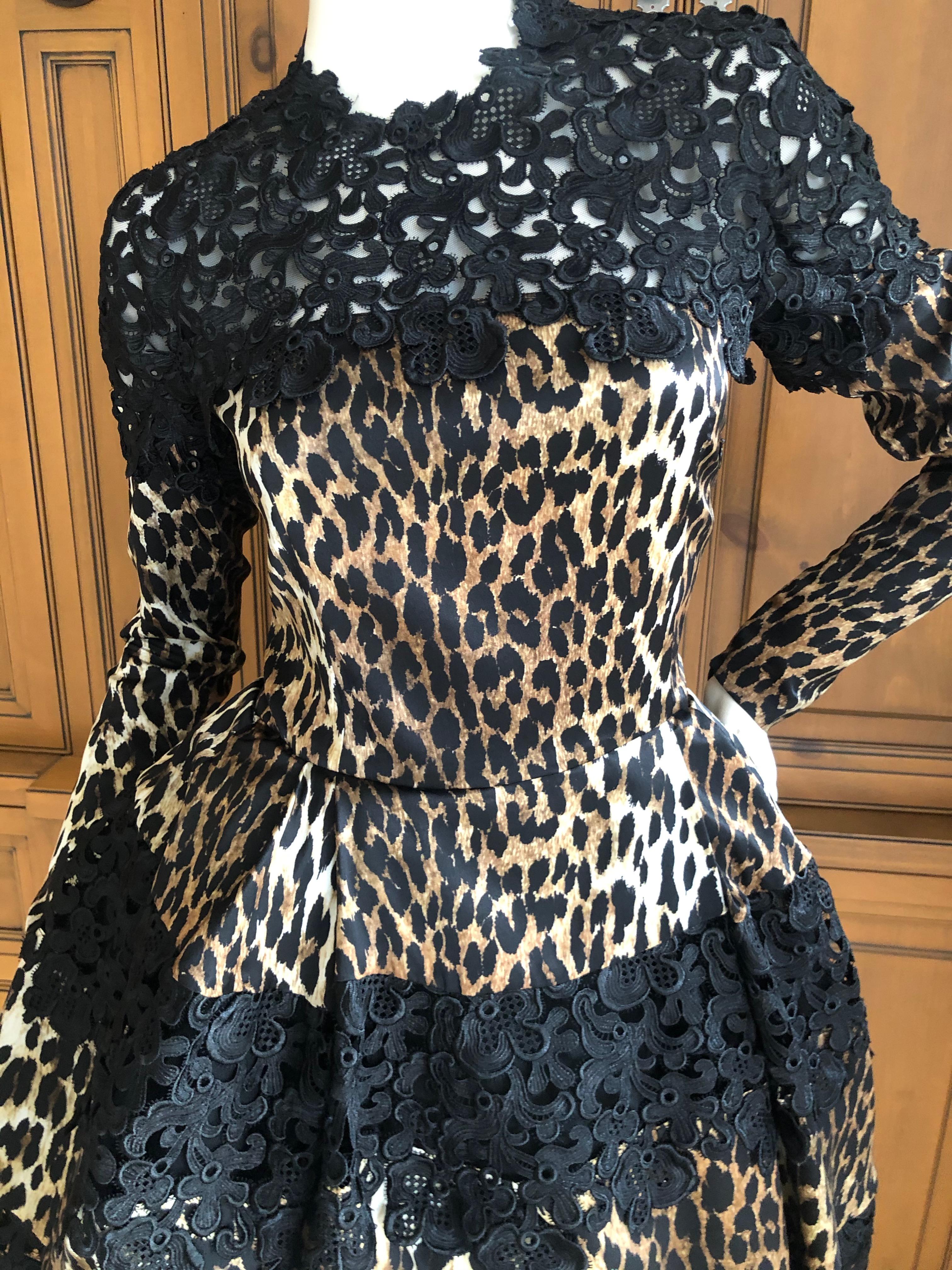 Women's Emanuel Ungaro Seventies Guipure Lace Leopard Print Pouf Mini Dress For Sale