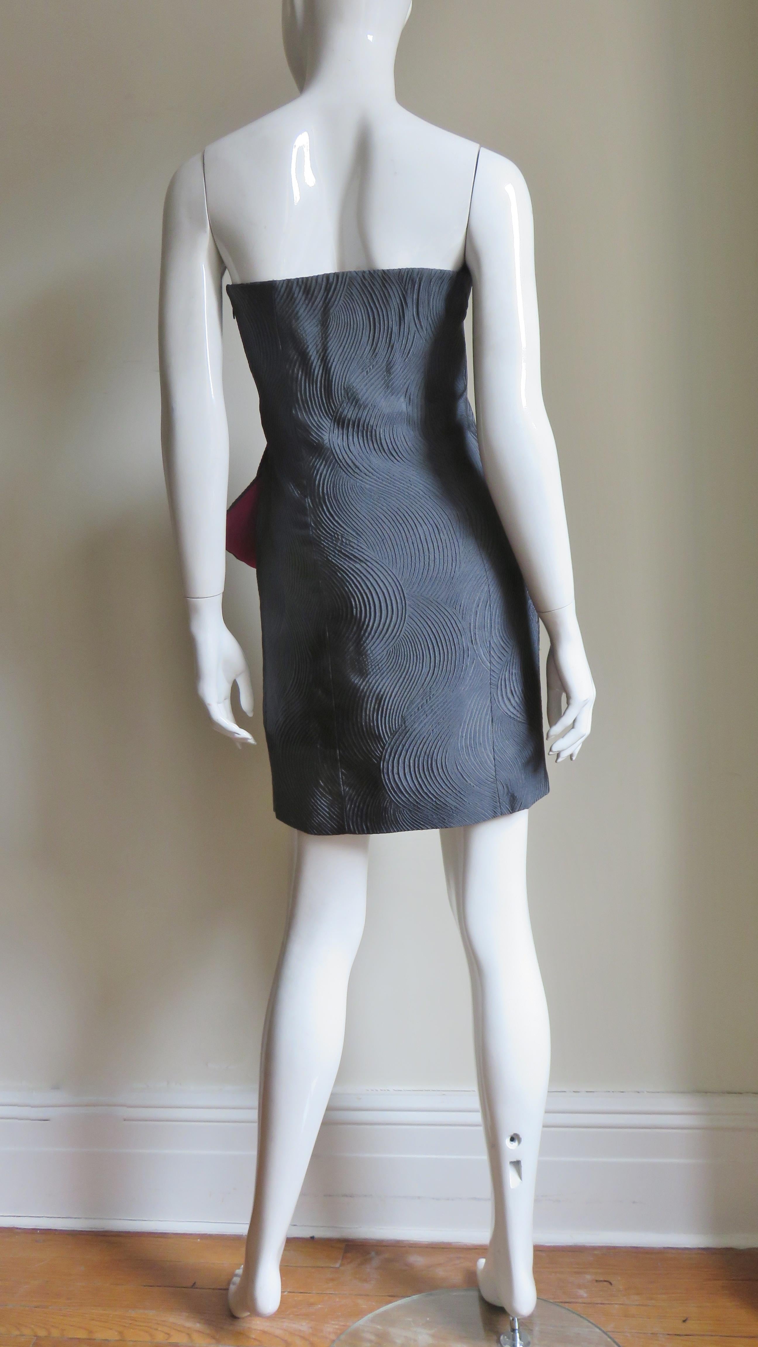 Emanuel Ungaro Vestido sin tirantes en bloques de color en venta 8