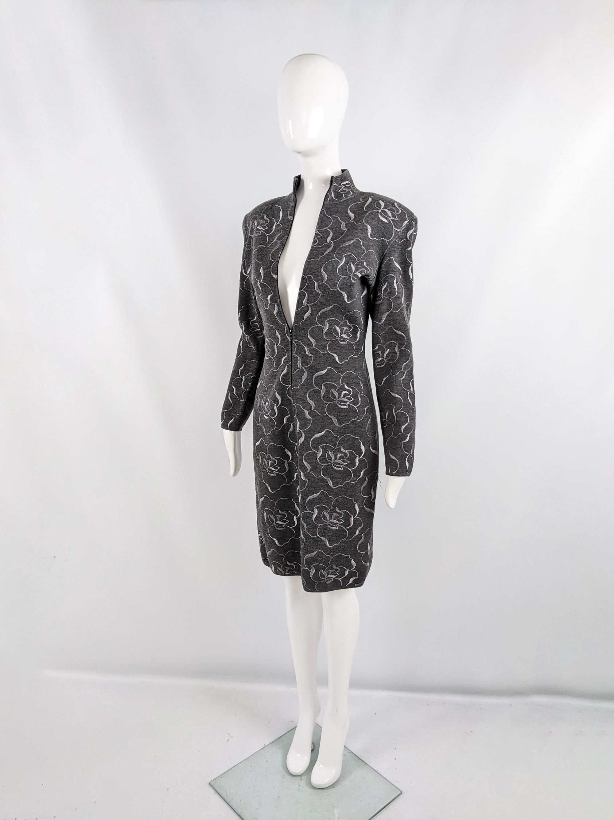 Women's Emanuel Ungaro Vintage 1980s Grey Wool Knit Embroidered Shoulder Pads Dress For Sale