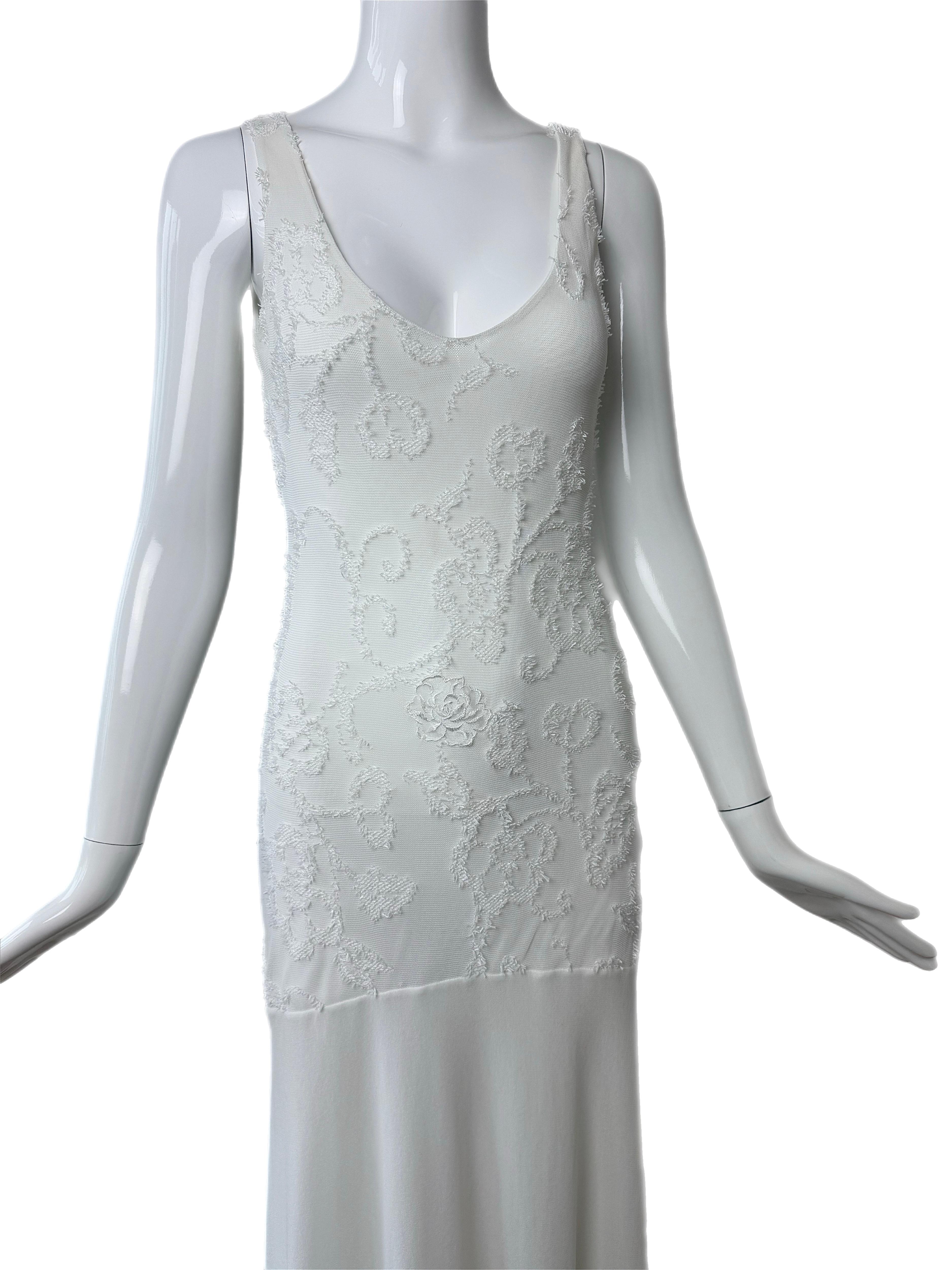 EMANUEL UNGARO Vintage 3D Floral Design Weißes langes Maxikleid mit Blumenmuster (Grau) im Angebot
