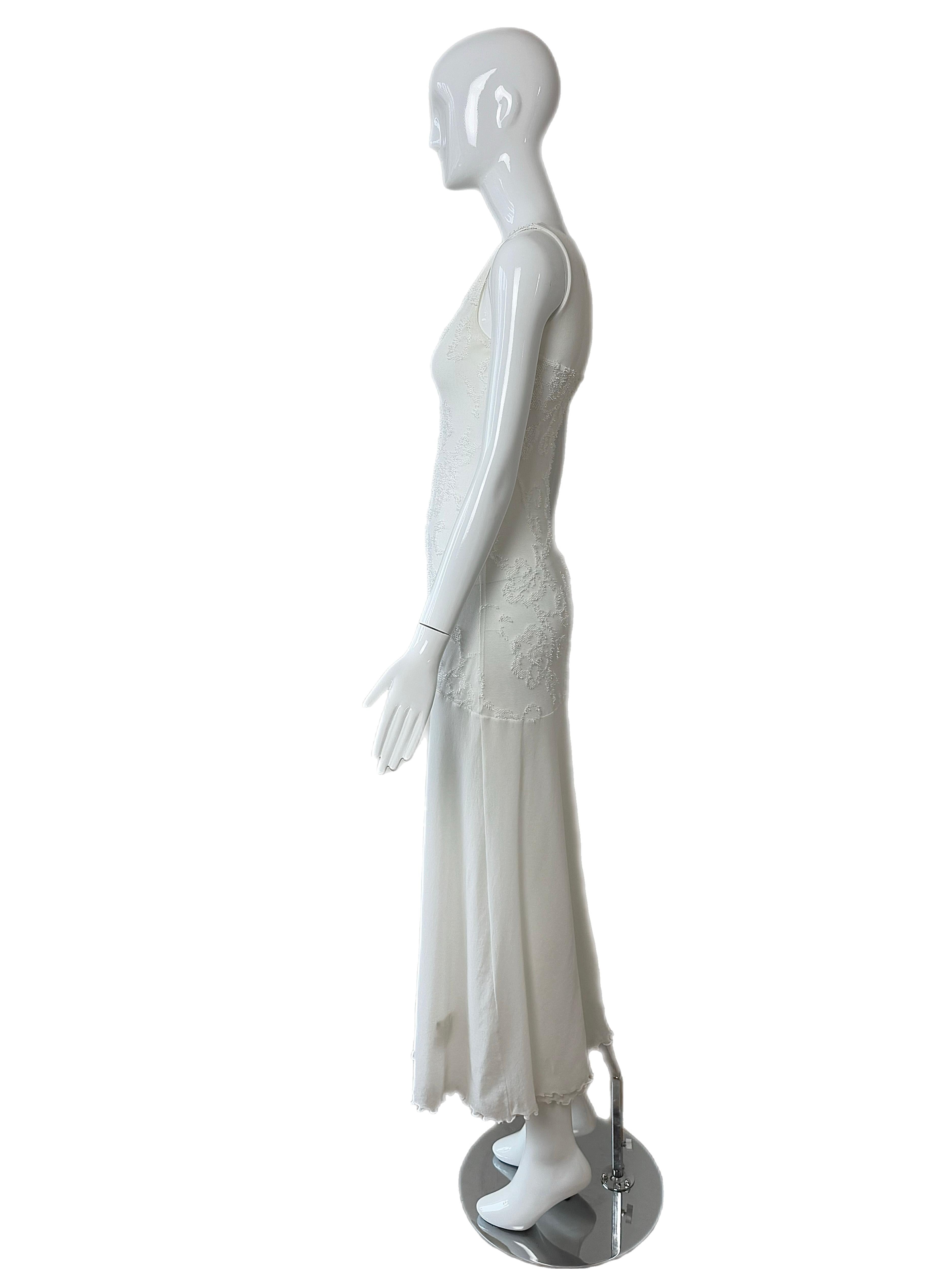 EMANUEL UNGARO Vintage 3D Floral Design Weißes langes Maxikleid mit Blumenmuster im Angebot 1