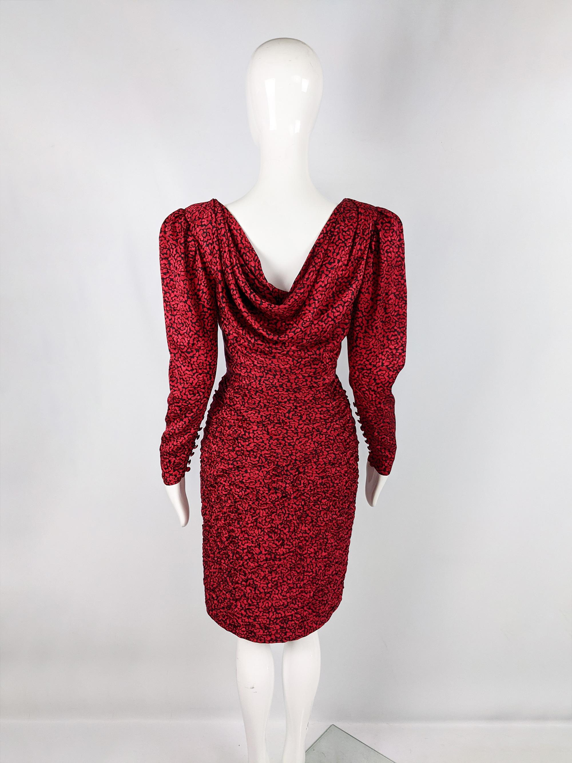 Emanuel Ungaro Vintage Red & Black Draped Ruched Silk Party Evening Dress, 1980s For Sale 3