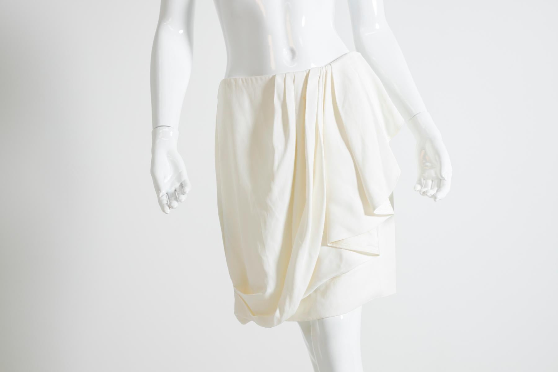 Women's Emanuel Ungaro White Silk Satin Skirt with Ruffle For Sale