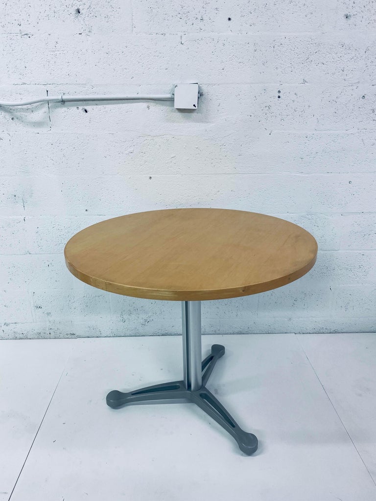 Emanuela Frattini “Propeller” Table for Knoll For Sale 4
