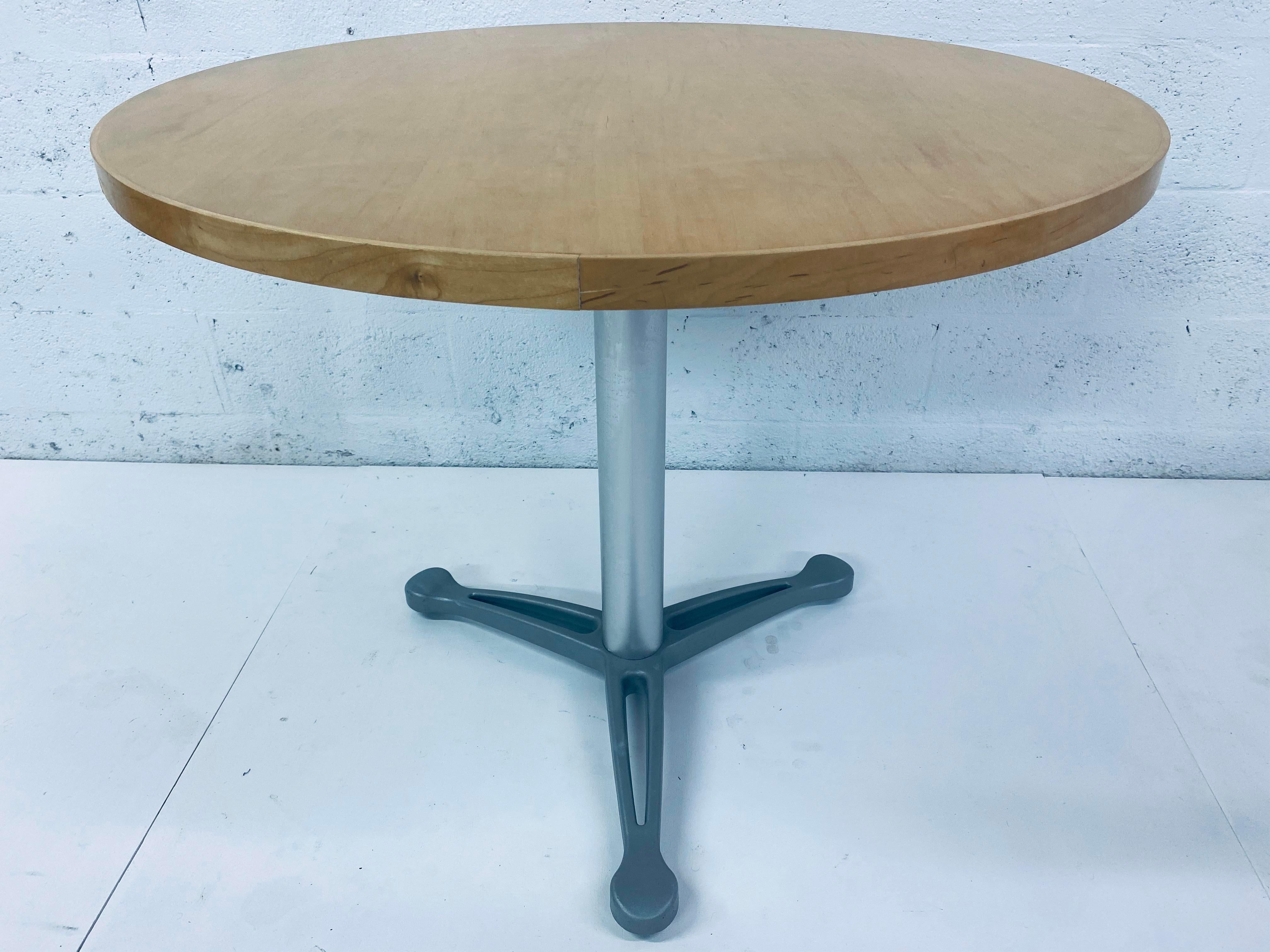 Emanuela Frattini “Propeller” Table for Knoll For Sale 2