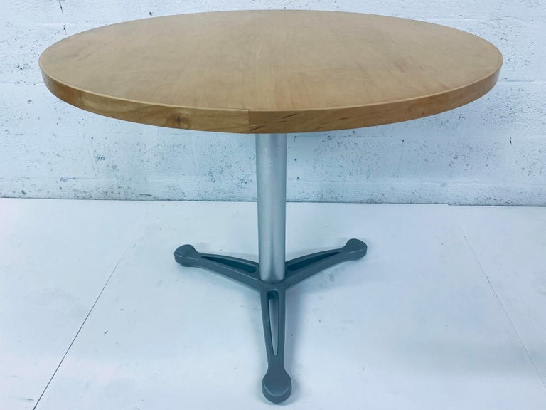 Emanuela Frattini “Propeller” Table for Knoll For Sale 5
