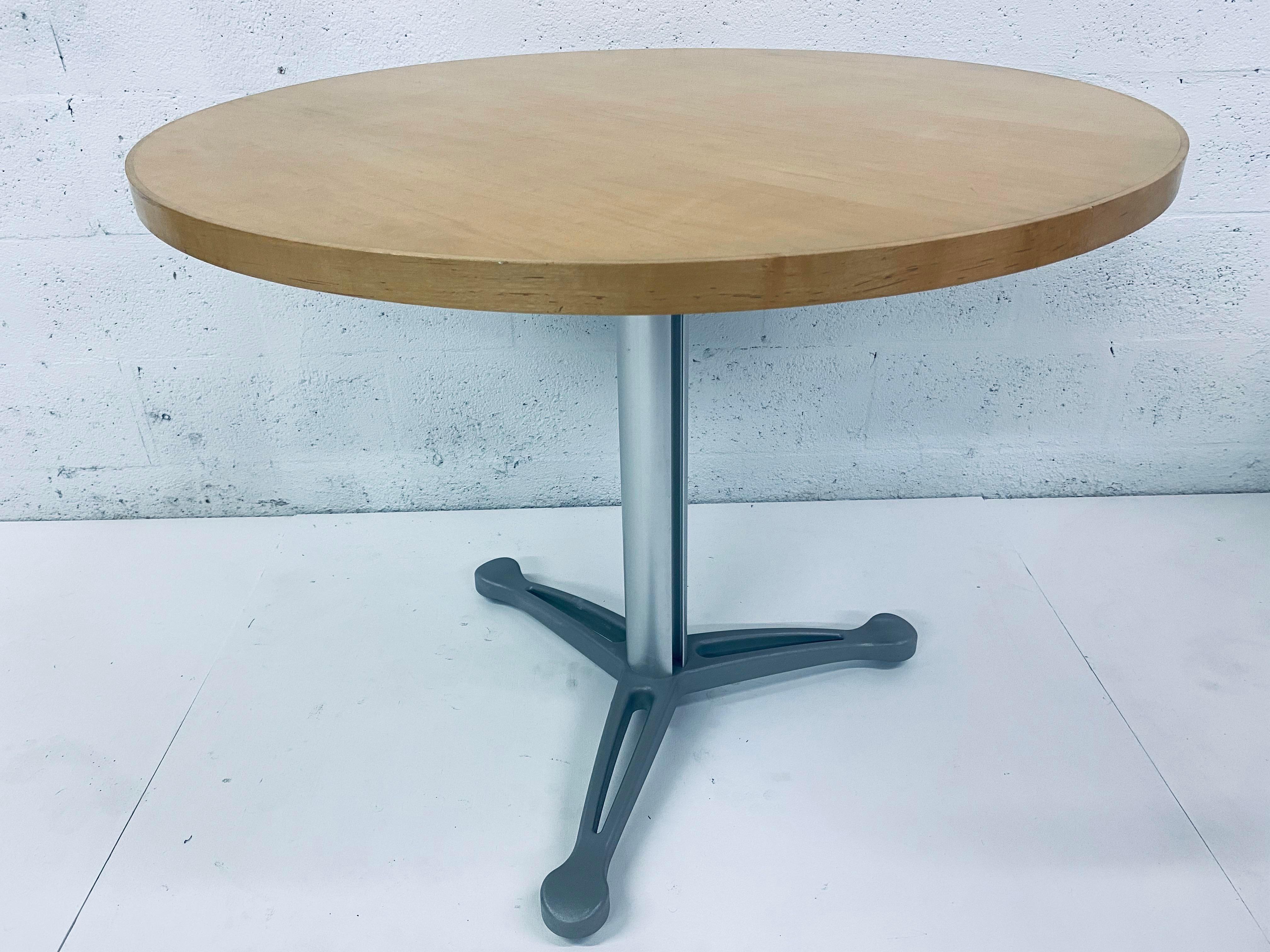 Modern Emanuela Frattini “Propeller” Table for Knoll For Sale