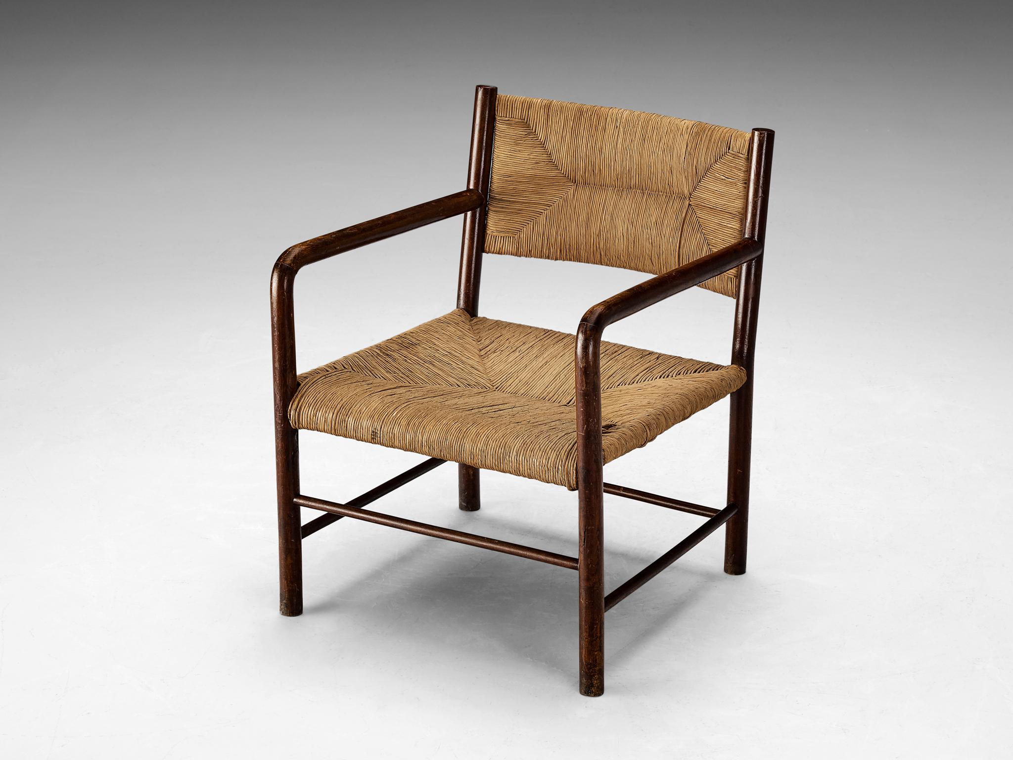 Emanuele Rambaldi for Chiappe, lounge chair, beech, straw, Chiavari, Italy, design 1930s, production afterwards

Italian painter and furniture designer Emanuele Rambaldi (1903-1968) created this charming chair. A similar model without armrests was