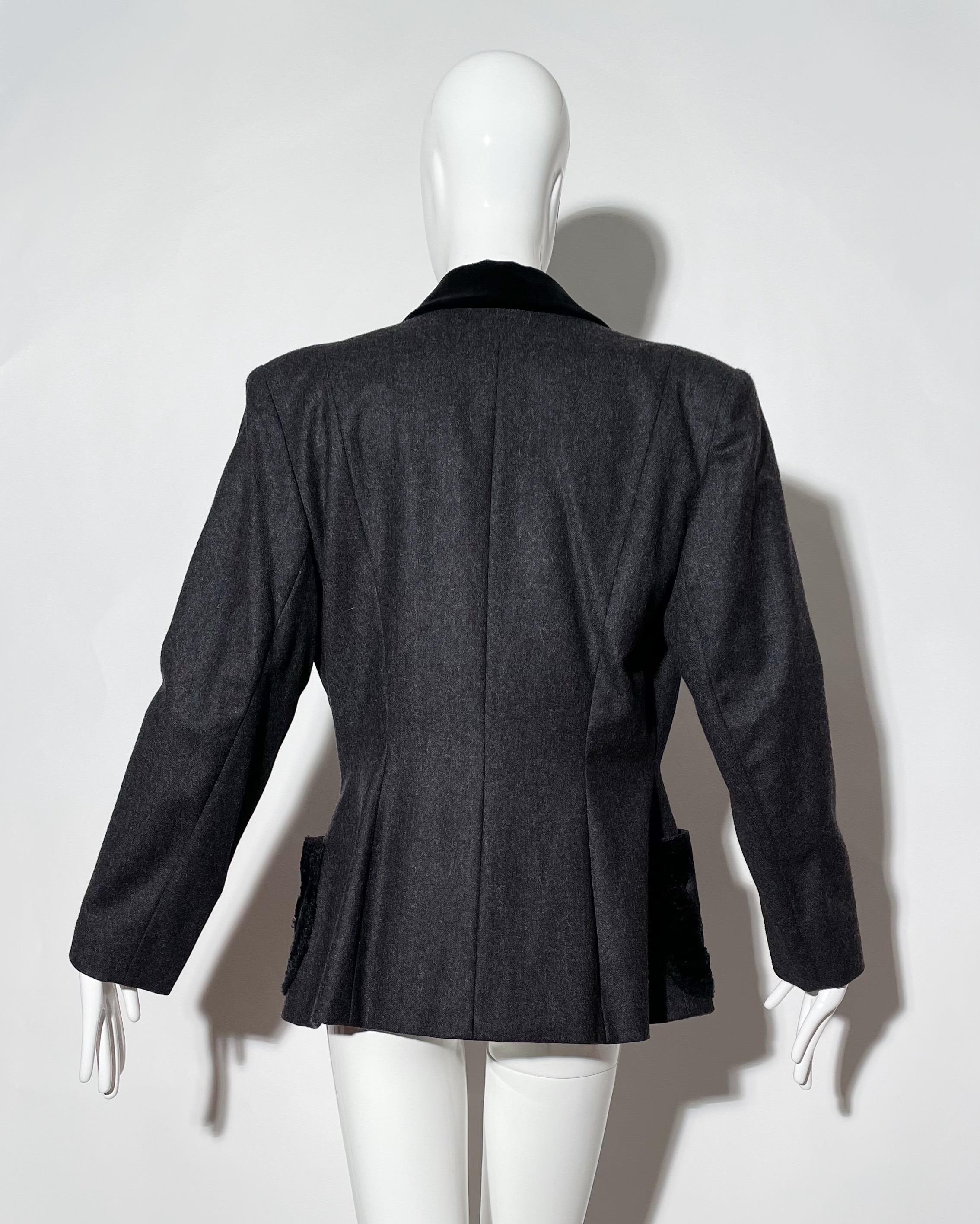 Emmanuelle Khahn Grey Blazer In Excellent Condition For Sale In Los Angeles, CA