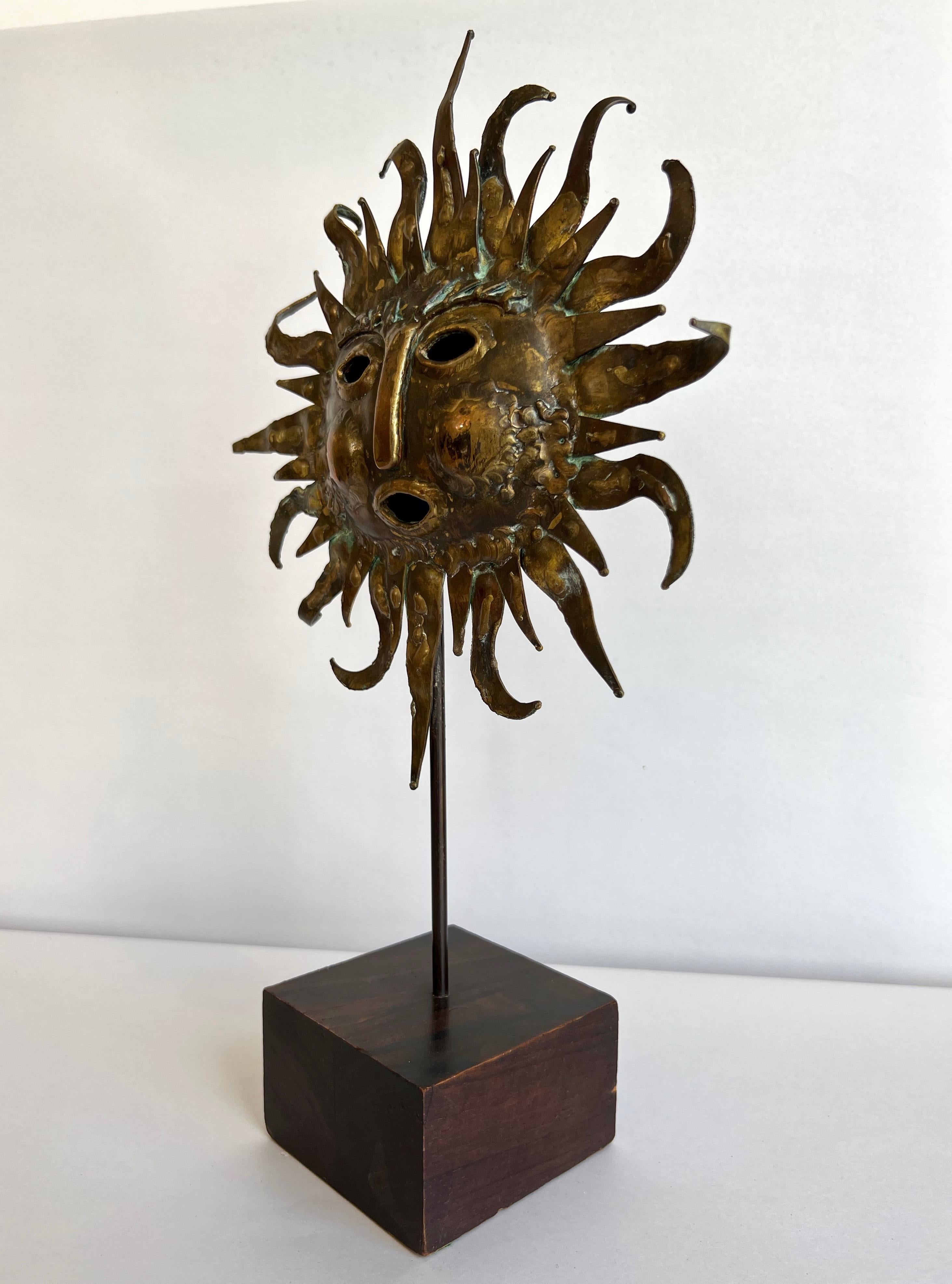 Emaús Brutalist Brass and Bronze Sun Face Sculpture on Stand, Signed, 1960s 4