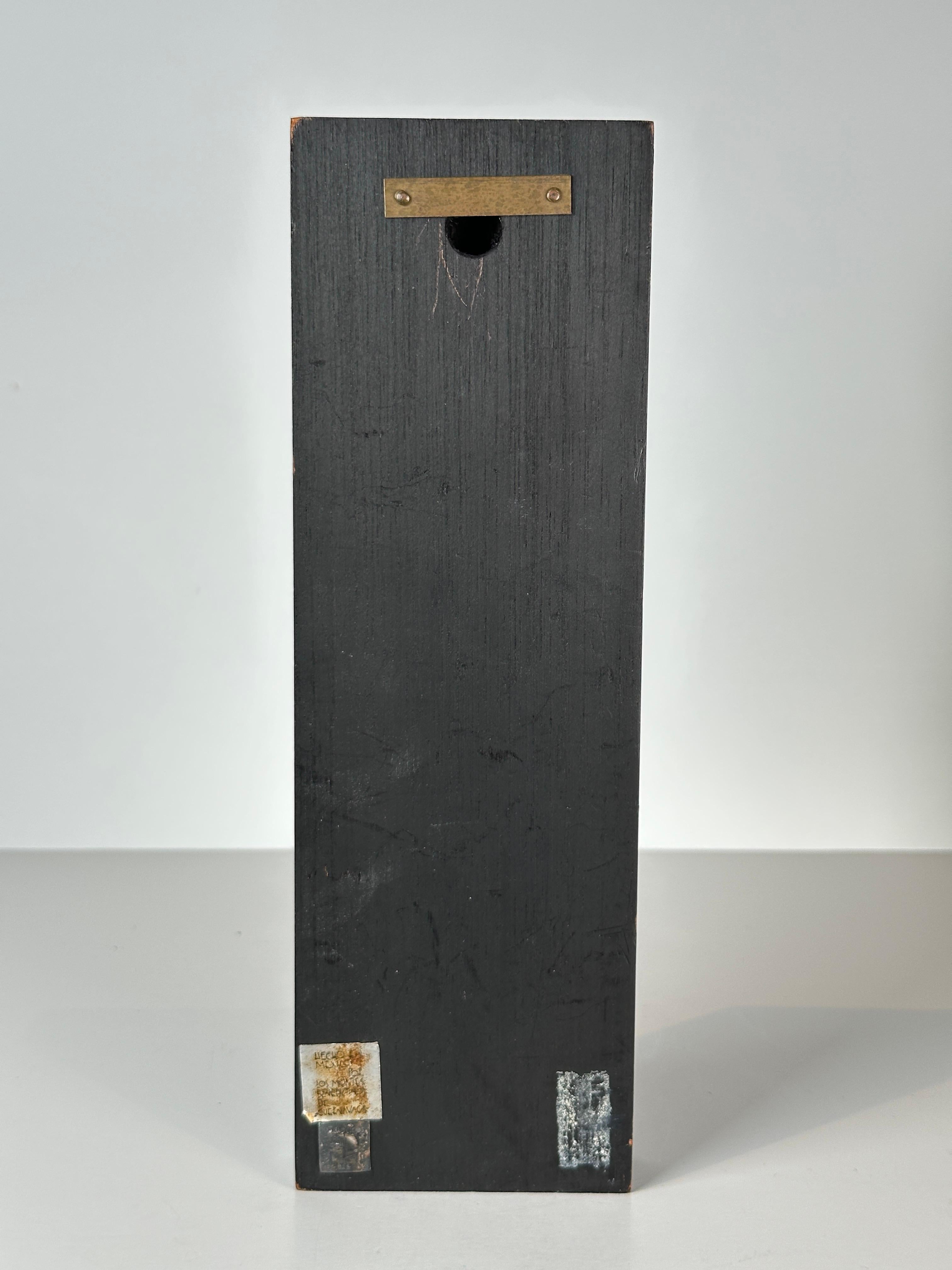 Messicano Targa da parete Emaus Talleres Monasticos in argento, ottone e Wood in vendita