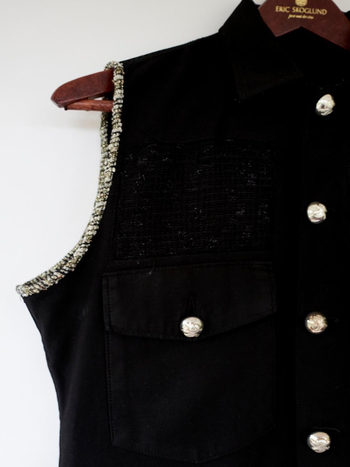 Embellished Sleeveless Jacket vest Military Gold Tweed Silver Button J Dauphin For Sale 2