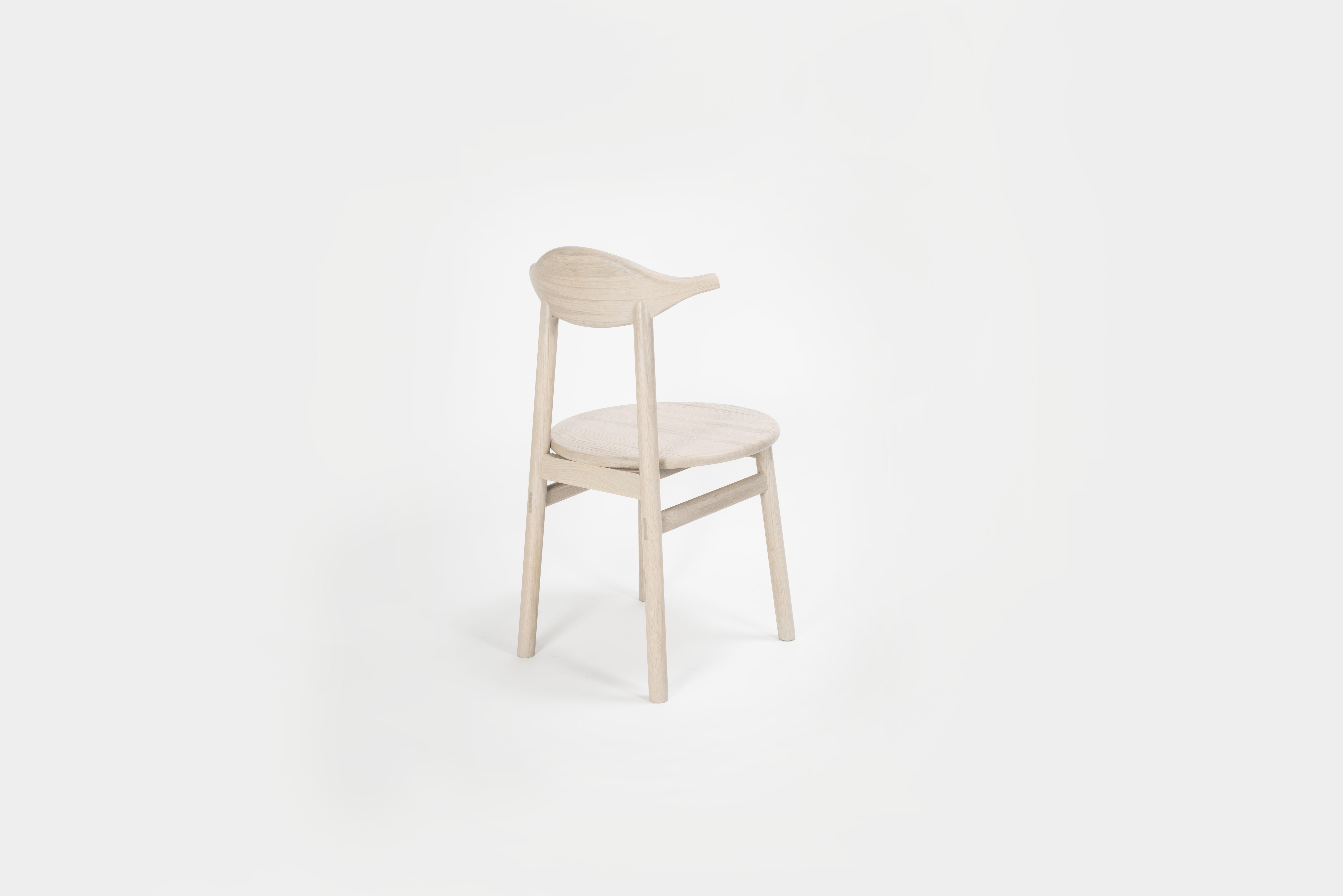 Ember Chair von Sun at Six, Nude, Stuhl aus Eiche aus der Mitte des Jahrhunderts (Moderne der Mitte des Jahrhunderts) im Angebot