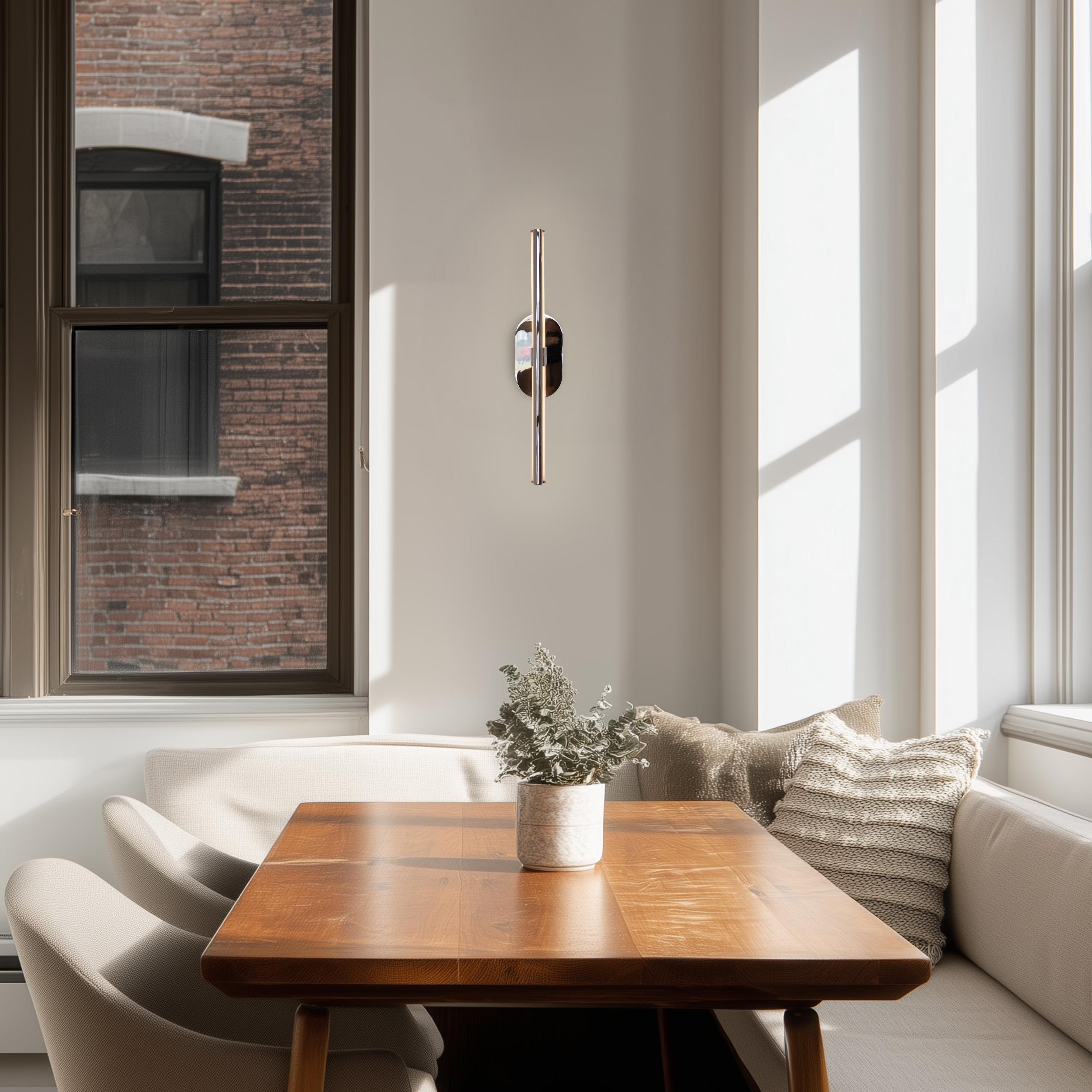 Fatto a mano EMBER SLIM Wall Sconce  - Fluted Glass in vendita