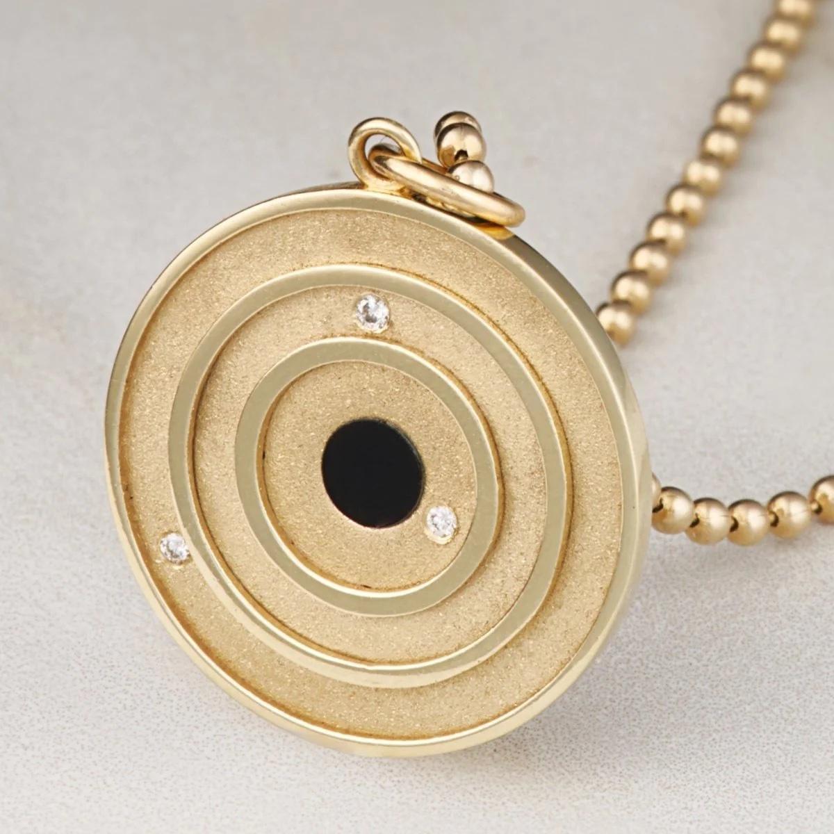 EMBLM Cosmos Pendant – 14k Gold, White Diamonds, Onyx In New Condition For Sale In Los Angeles, CA