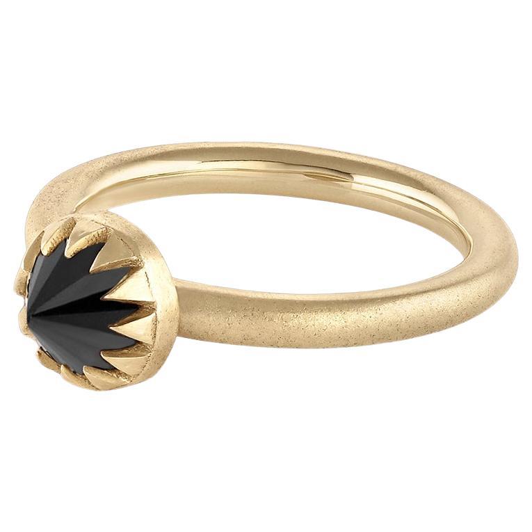 EMBLM Peristome Inverted Ring – 14k Gold, 1ct Black Brilliant Cut Diamond 