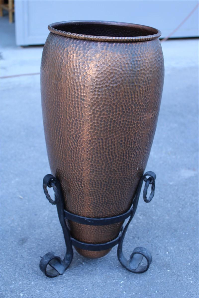 European Embossed and Hammered Copper Umbrella Stand Italy 1950s Forged Iron Base For Sale