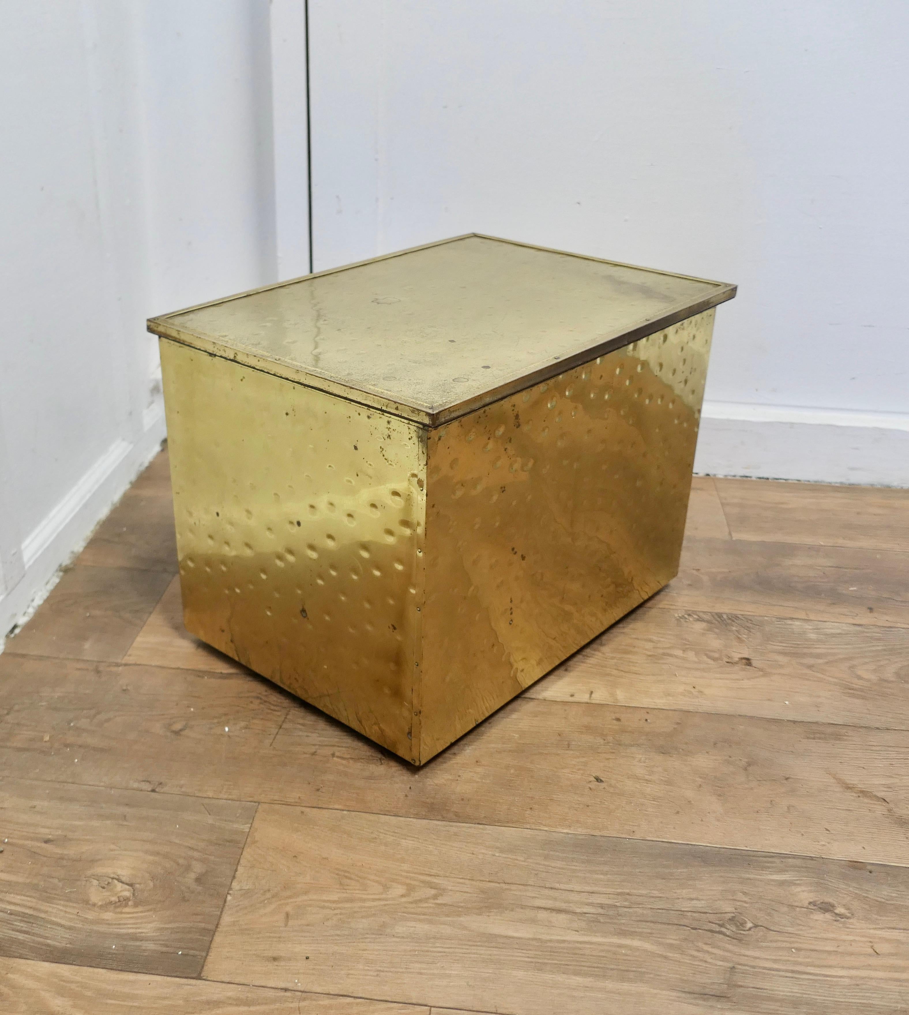 Early 20th Century Embossed Art Deco Brass Fireside Log or Coal Box   This is a lovely chest For Sale