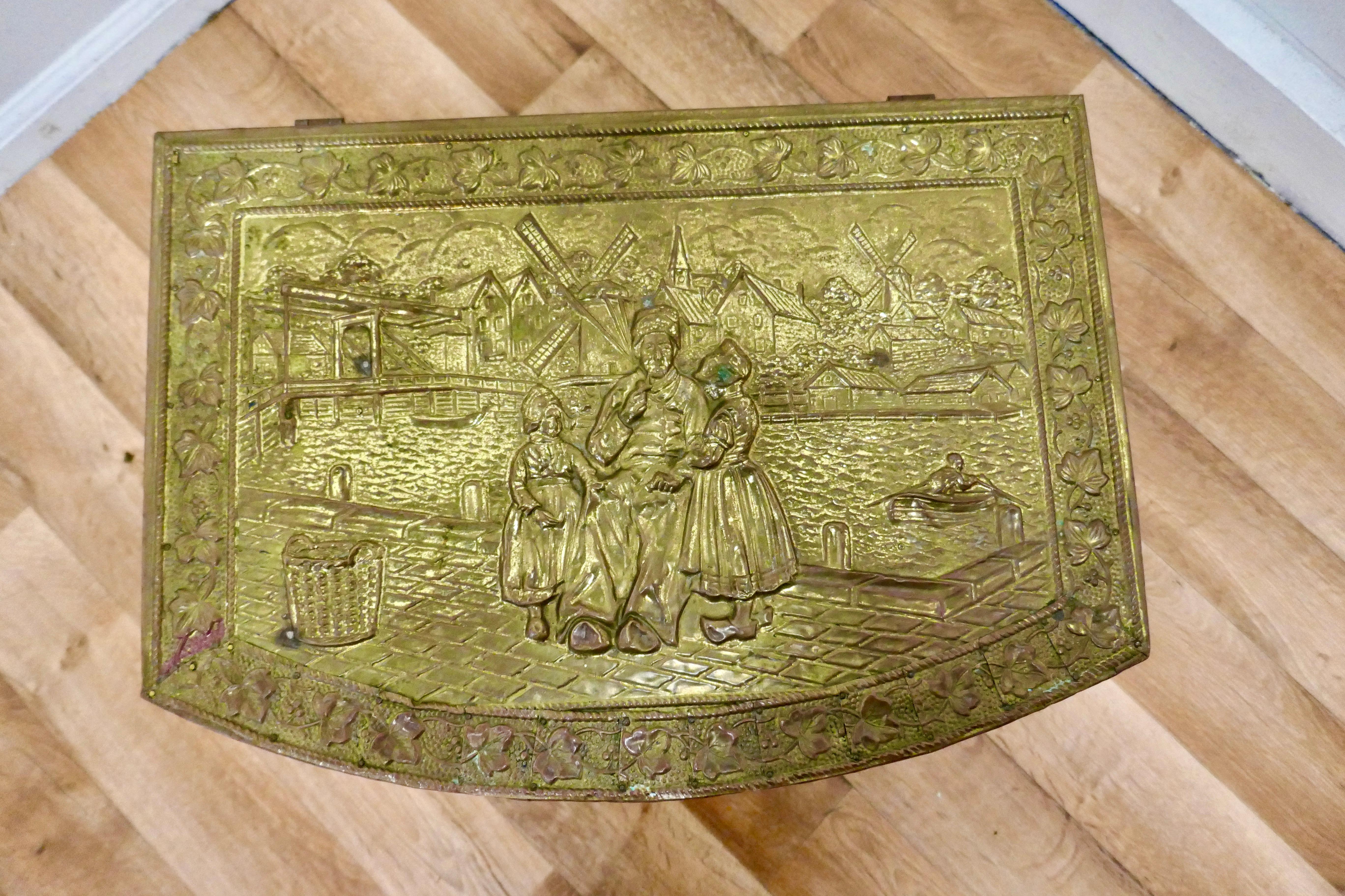 Embossed Arts and Crafts Brass Log or Coal Box with Dutch Scenes In Good Condition For Sale In Chillerton, Isle of Wight
