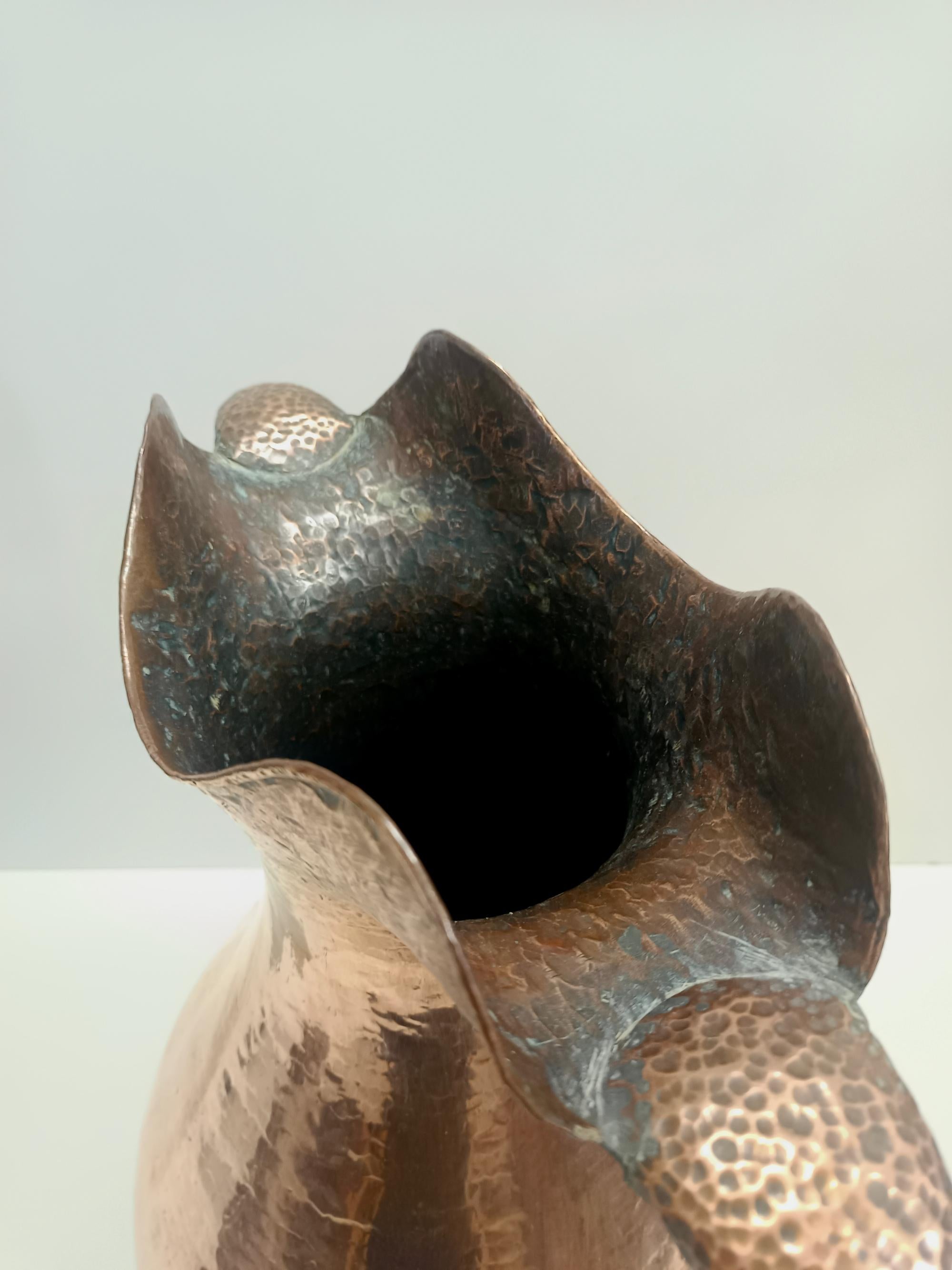 Rame Vaso / portaombrelli in rame sbalzato di Egidio Casagrande, Italia in vendita