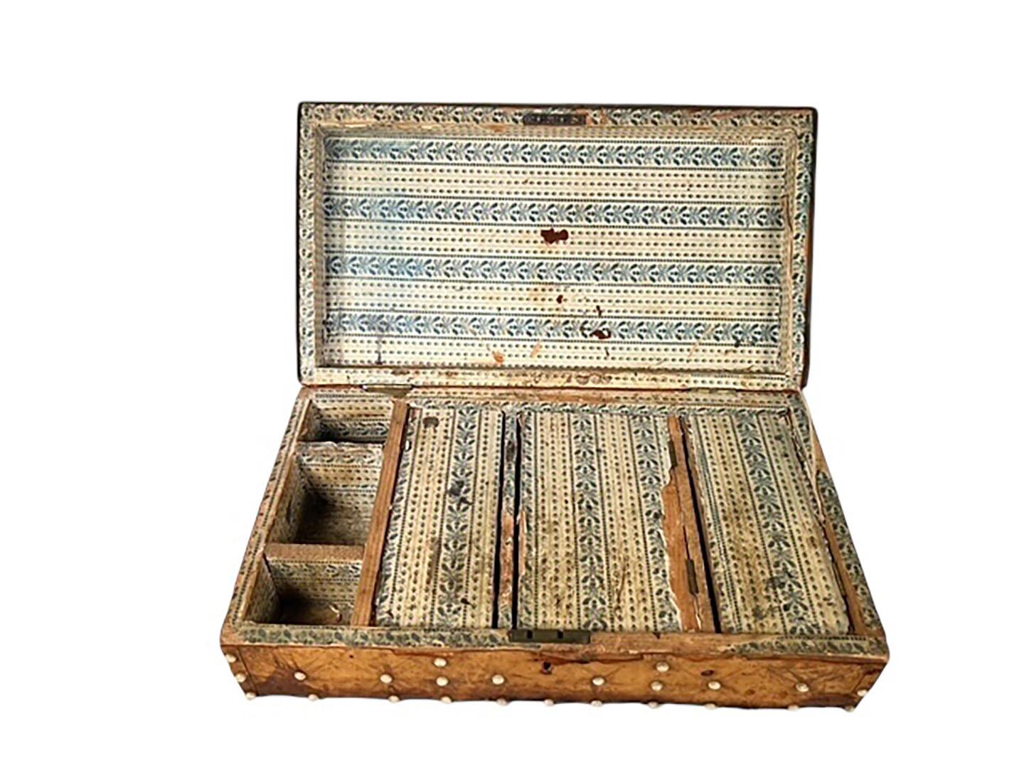 American Embossed Leather Traveling Desk Box With Mother of Pearl Studs For Sale