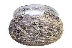 Embossed silver box for rosary with angels on the surround and on the hinged lid