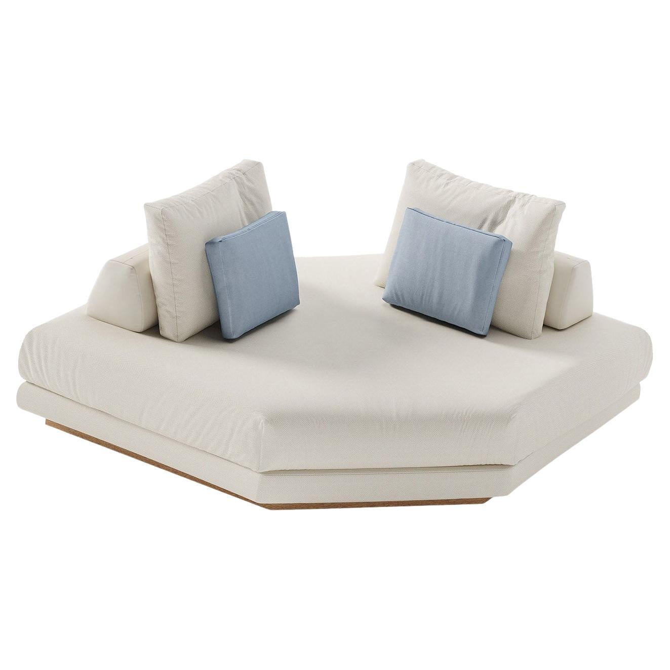 Embrace Angular White Chaise Longue by Luigi Martinelli For Sale