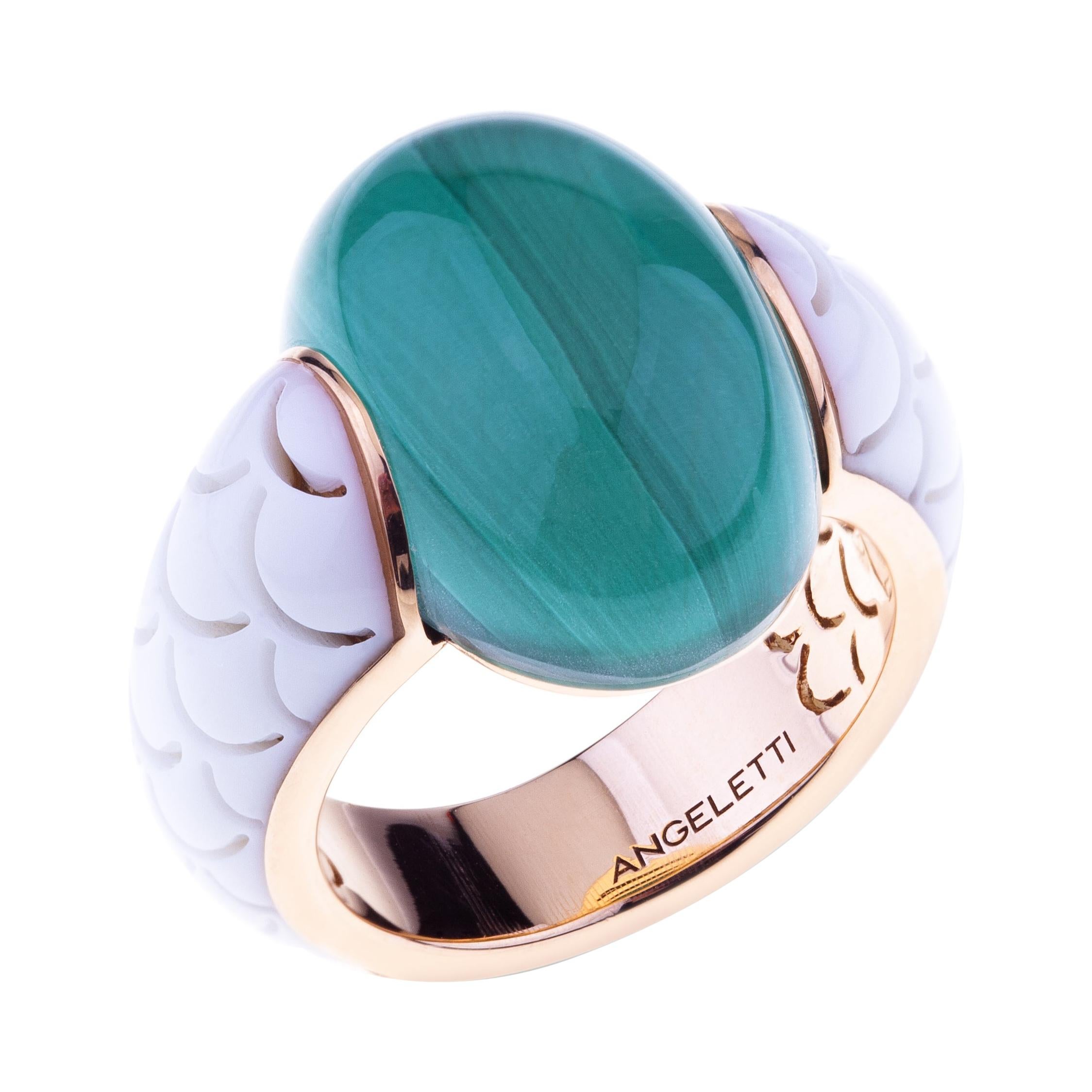 Embrace, Ceramique and Rose Gold Ring with Cabochon Malachite