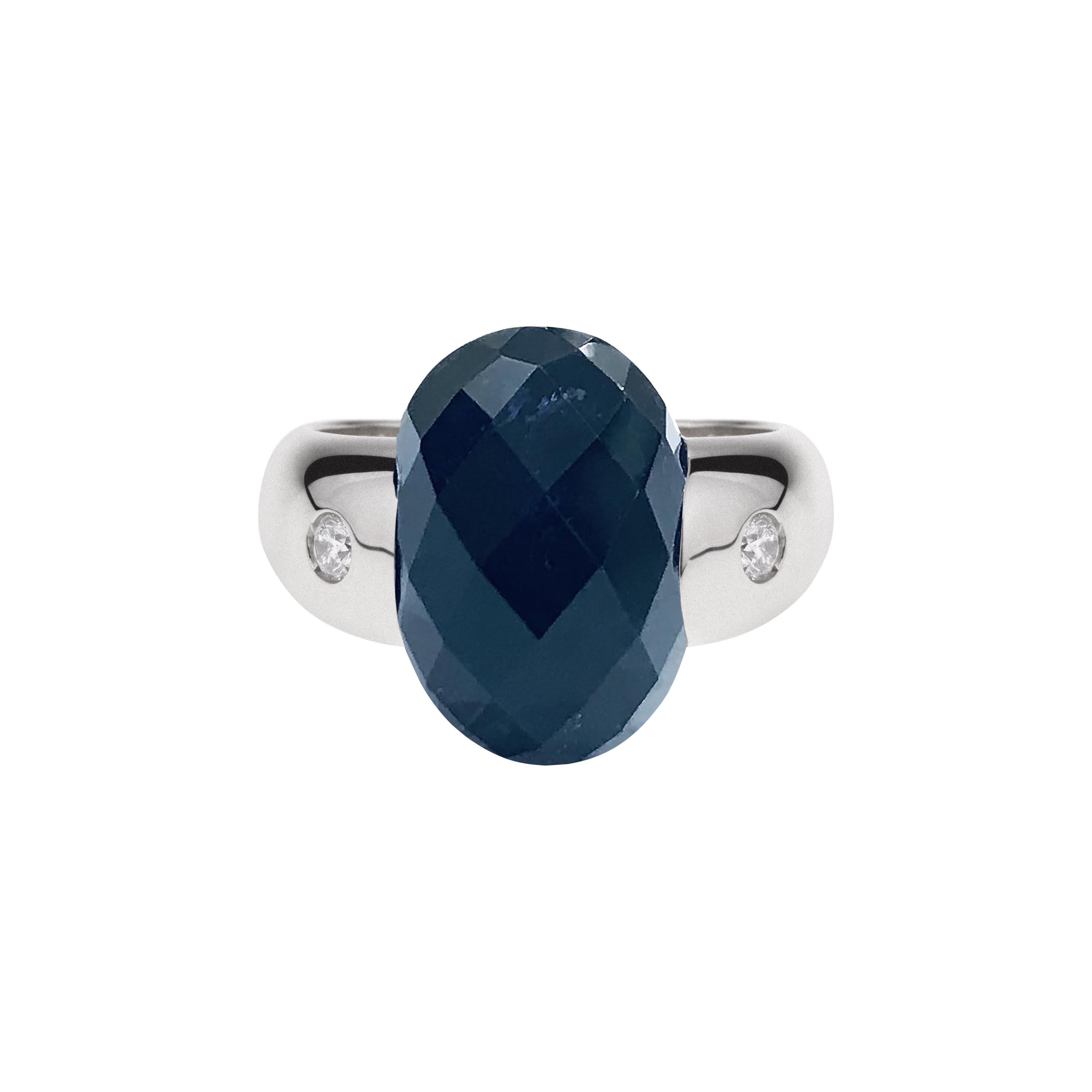 Embrace Collection, White Gold Ring with Iolite and Diamonds
