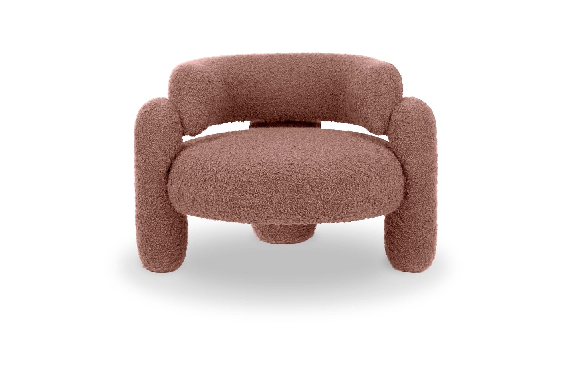 Embrace Cormo blossom armchair by Royal Stranger
Dimensions: W 96 x D 85 x H 68 cm.
Different upholstery colors and finishes are available.
Materials: Upholstery.

Featuring an enfolding composition of geometrical shapes, the Embrace Armchair