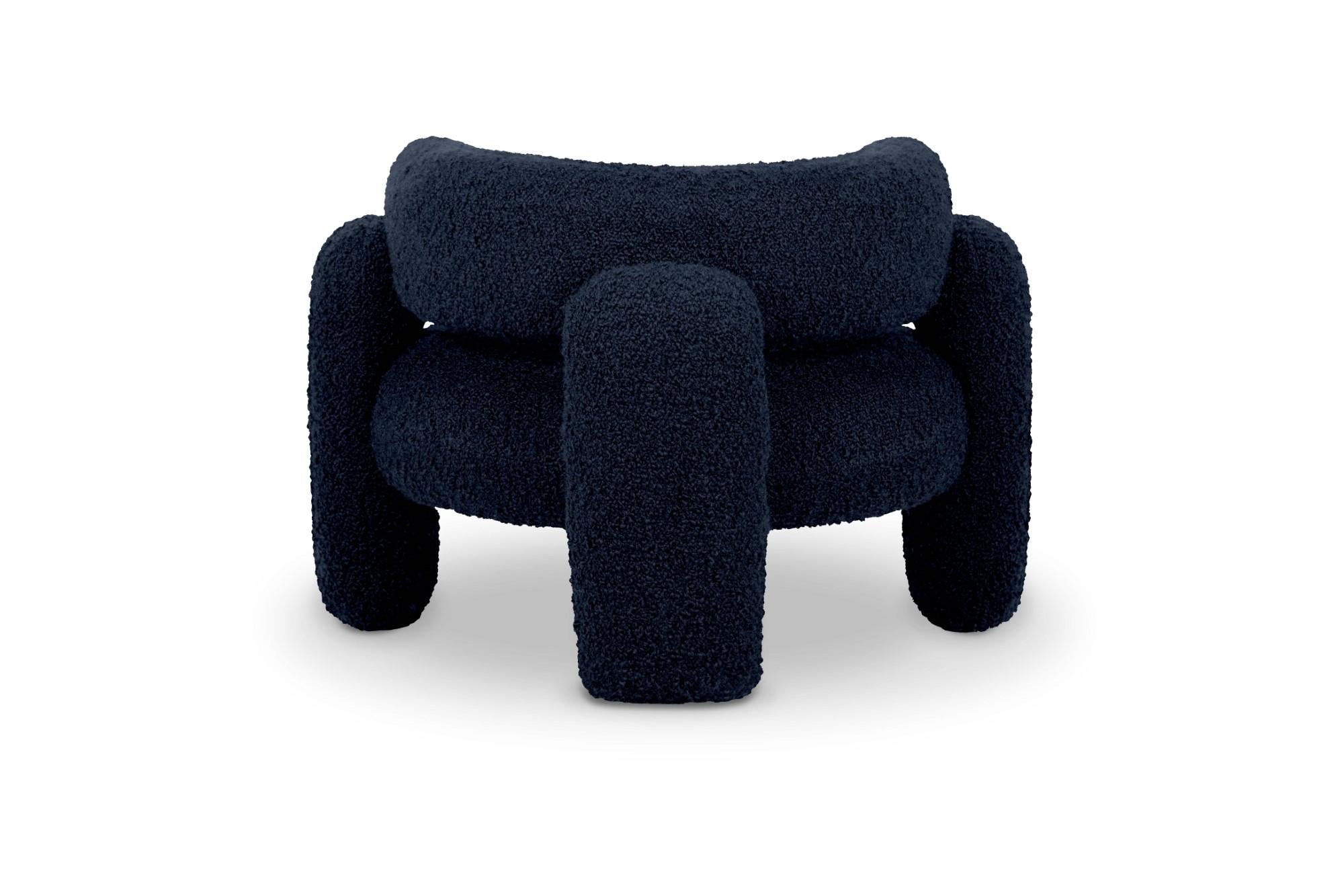 Embrace Indigofarbener Sessel von Royal Stranger (Postmoderne) im Angebot