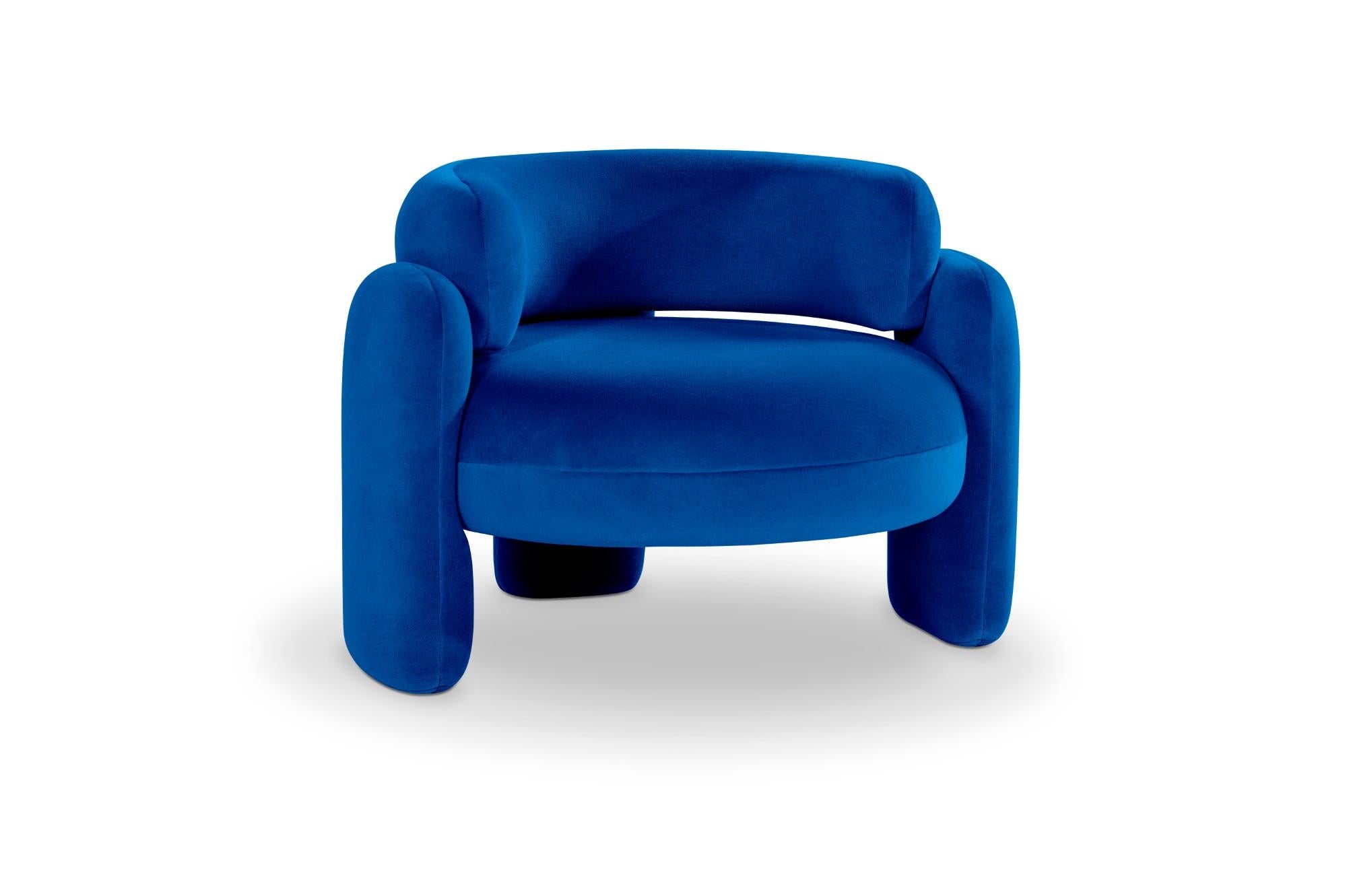 Embrace Gentle 753 Armchair by Royal Stranger In New Condition For Sale In Geneve, CH