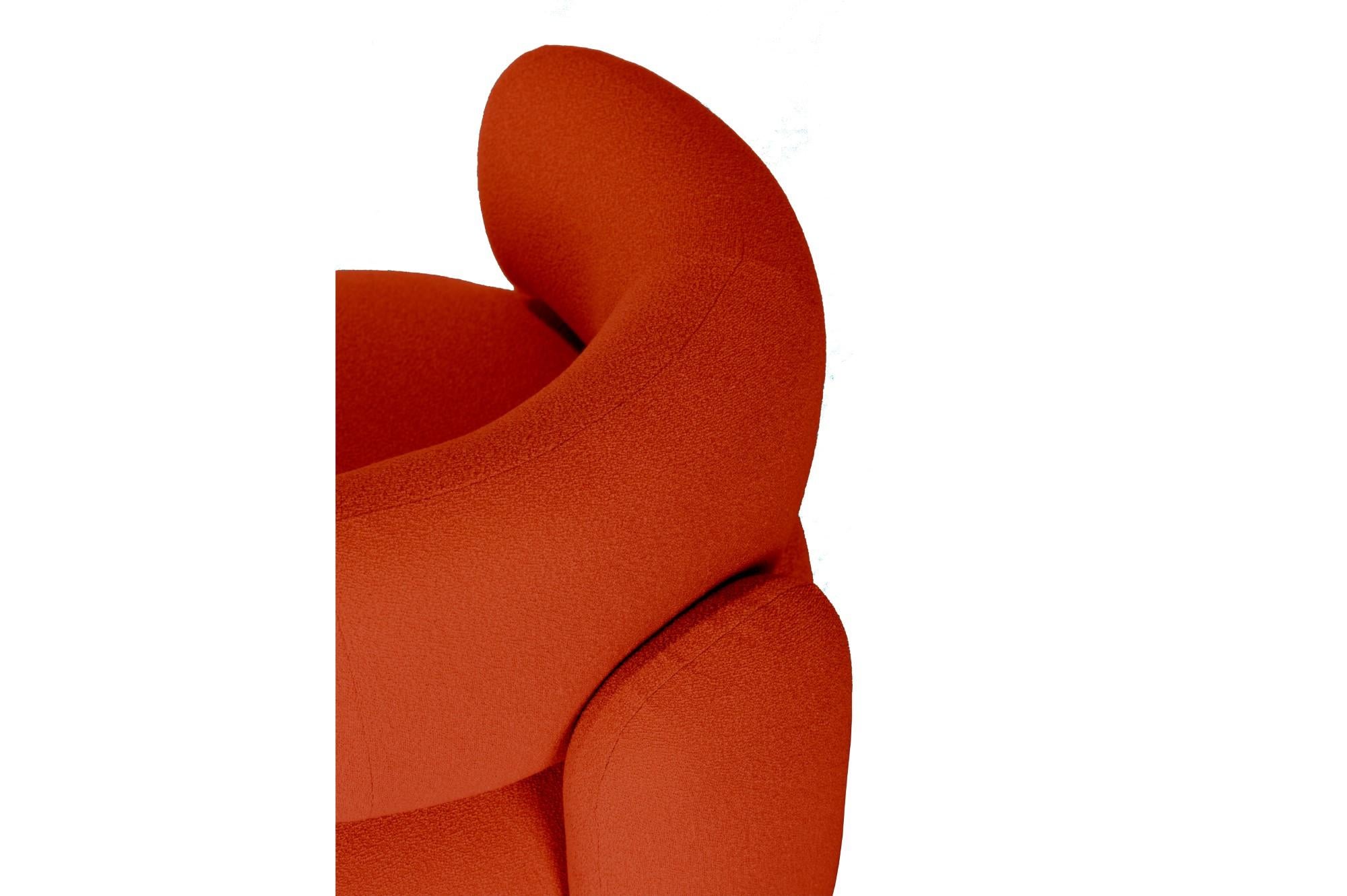 Embrace Lago Sanguine Armchair by Royal Stranger In New Condition For Sale In Geneve, CH
