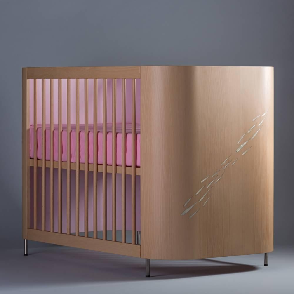 Modern Embrace Luck Crib in Beechwood and Cotton Candy Pink by MISK Nursery For Sale