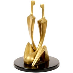 Couple enlacé - Sculpture en bronze d'Itzik Ben Shalom