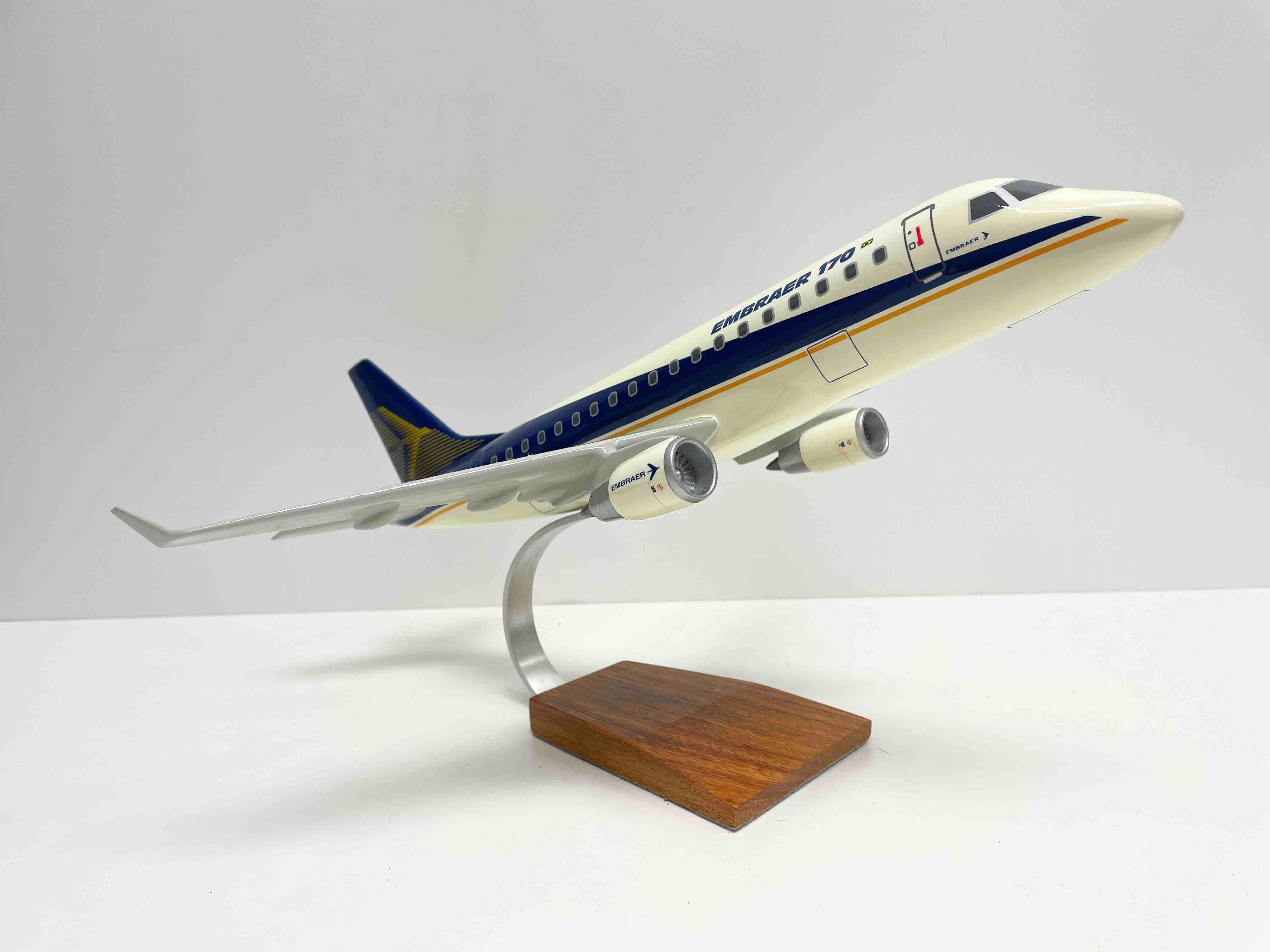 Brazilian Embraer 170 Jet Airplane Aircraft Model Brazil For Sale