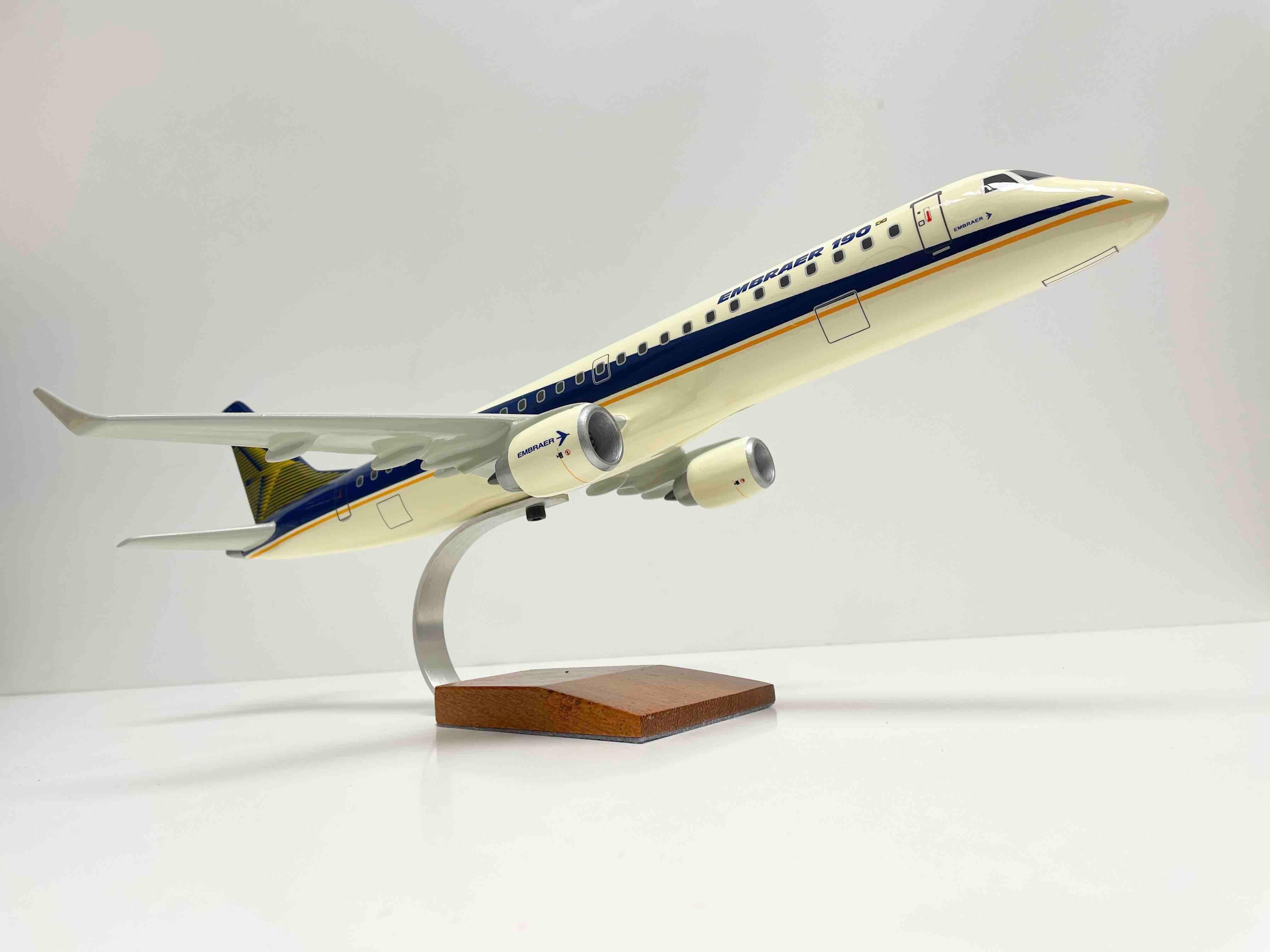 Brazilian Embraer 190 Jet Airplane Aircraft Model Brazil For Sale