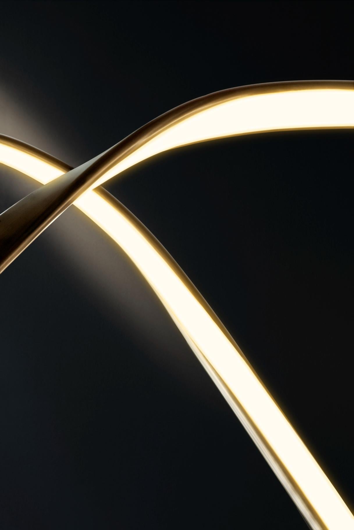 Lampadario Embrasse-moi di Giuseppe Tortato & Riccardo Puglielli In condizioni Nuovo in vendita a Geneve, CH